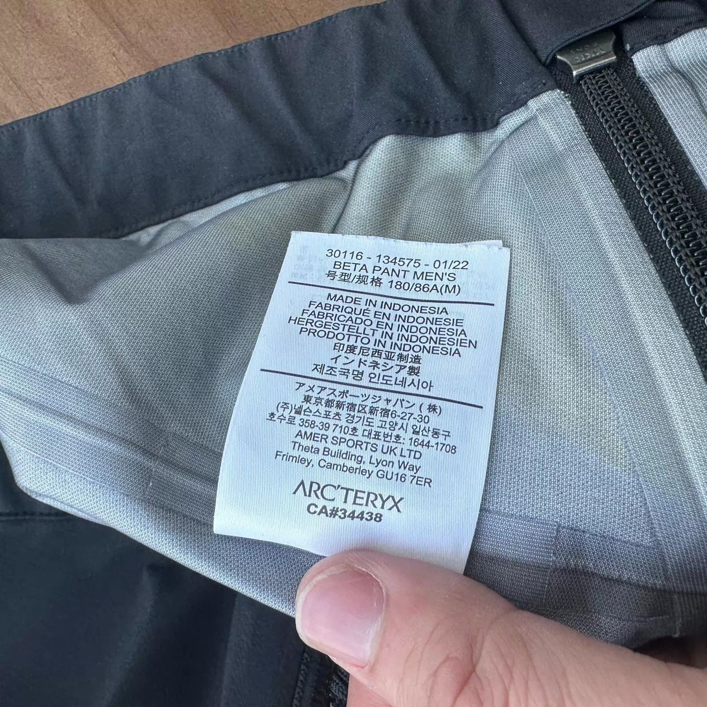 Arc'teryx Arc'teryx Beta Pant Black M Minor Bottom Bubbling Size US 32 / EU 48 - 8 Thumbnail