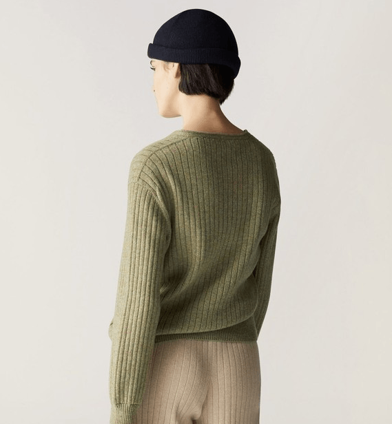Loro Piana o1w1db10724 Maras Cashmere V-Neck Sweater in Moss Green Size XS / US 0-2 / IT 36-38 - 6 Thumbnail