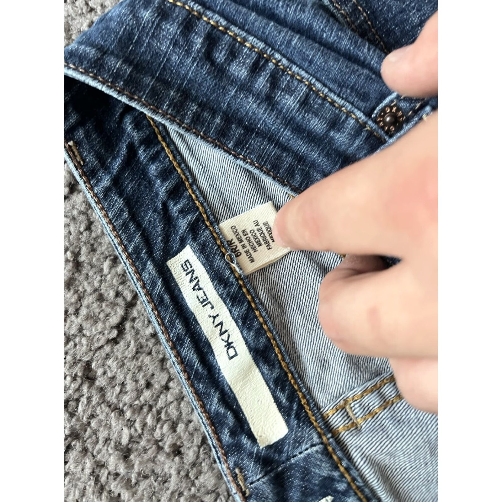 DKNY VINTAGE DKNY Jeans Bootcut Jeans Women Size 6 Medium Wash Stretch 90s Blue Size 28" / US 6 / IT 42 - 5 Thumbnail