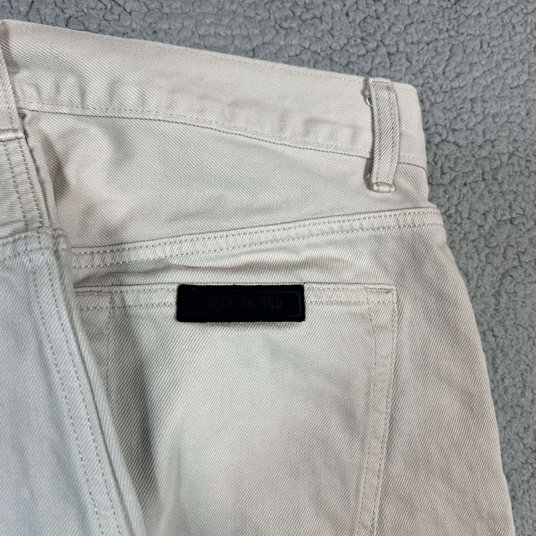 Fear of God Fear of God Jeans Beige Button Fly 31 Straight Men Cotton Denim Pants 5-Pocket Mid Rise Vintage? No Size US 31 - 7 Thumbnail