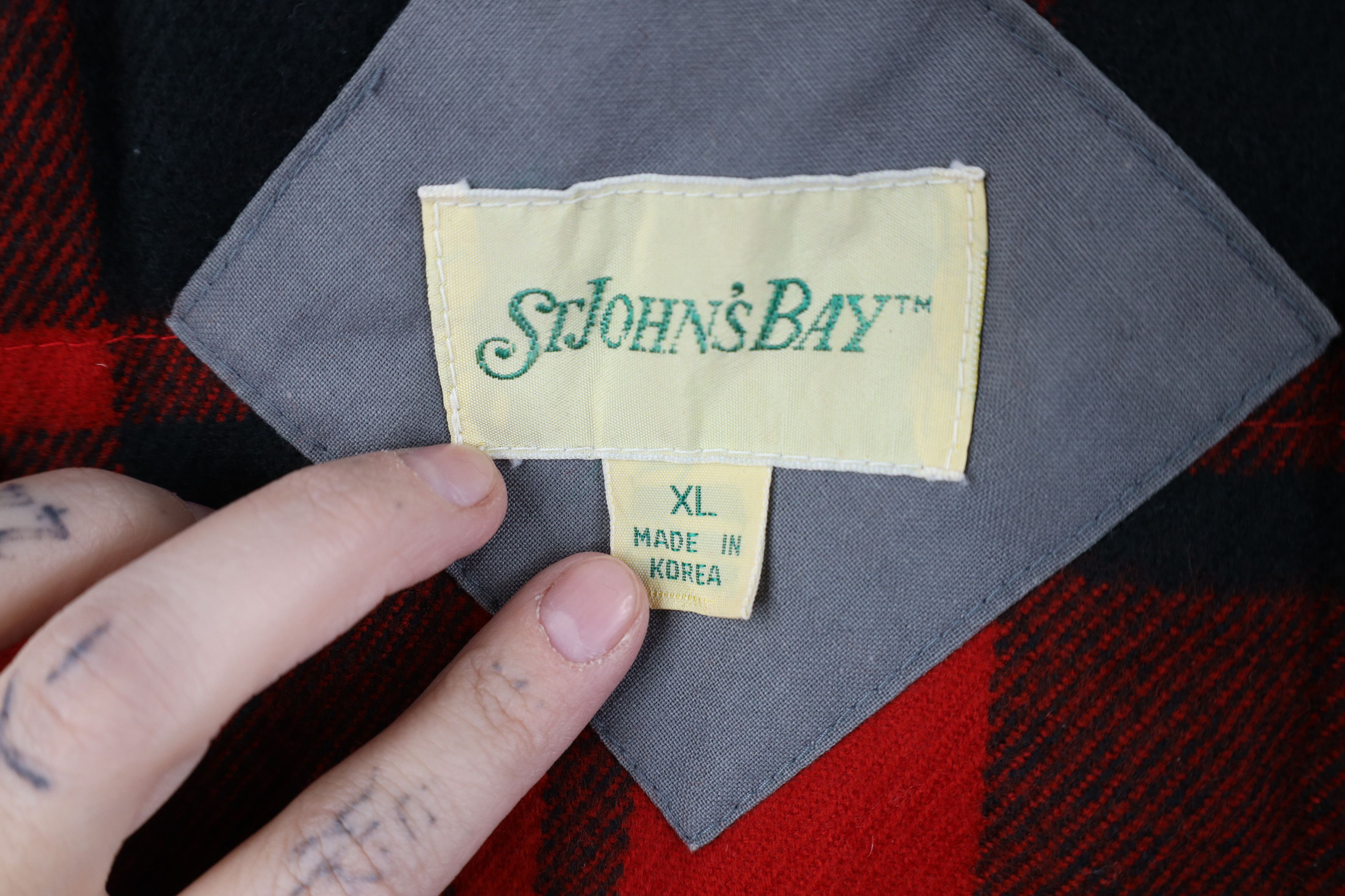 Vintage Vintage 90s Streetwear Stonewash Lined Puffer Vest Jacket Size US XL / EU 56 / 4 - 10 Thumbnail