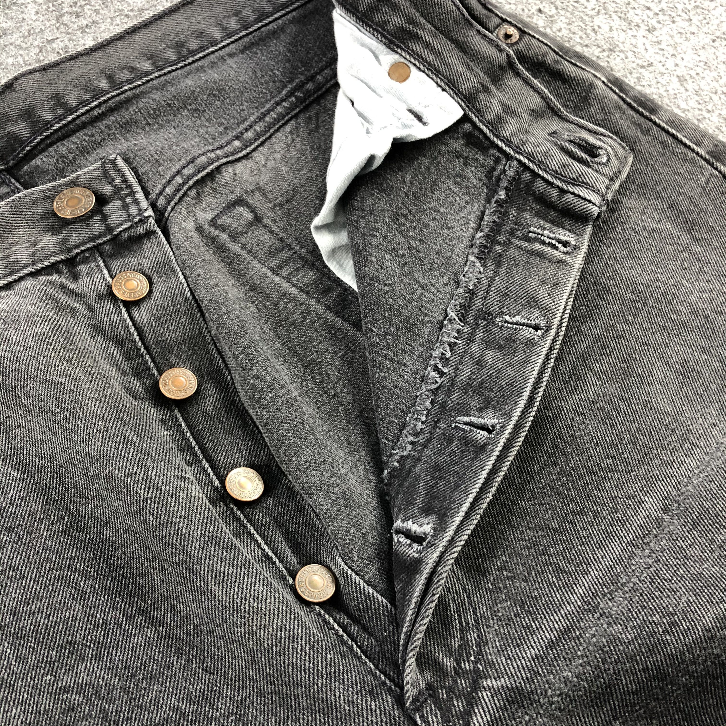 Levi's 90s Vintage Distress Levis 501 Jeans-J1439 Size US 35 - 11 Thumbnail