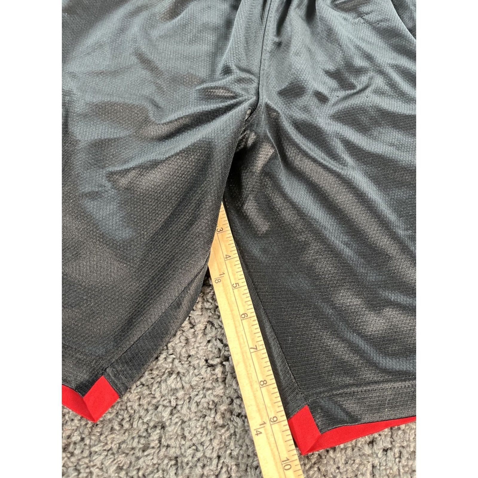 Jordan Brand Air Jordan Basketball Shorts Mens M Black Red Jumpman Baggy Warm Up Size US 31 - 4 Thumbnail