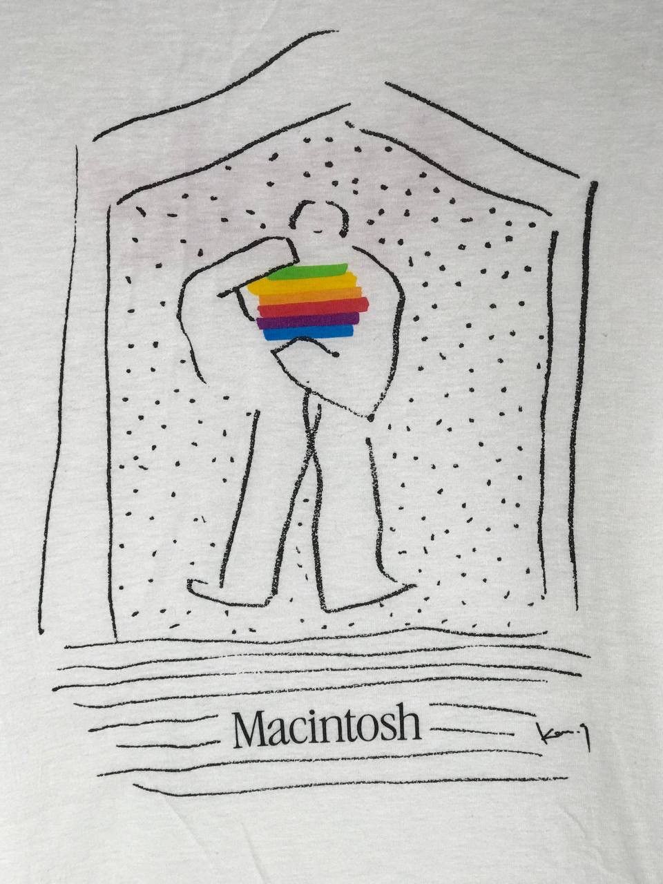 Apple × Vintage Vintage Macintosh apple computer technology Size US L / EU 52-54 / 3 - 5 Thumbnail