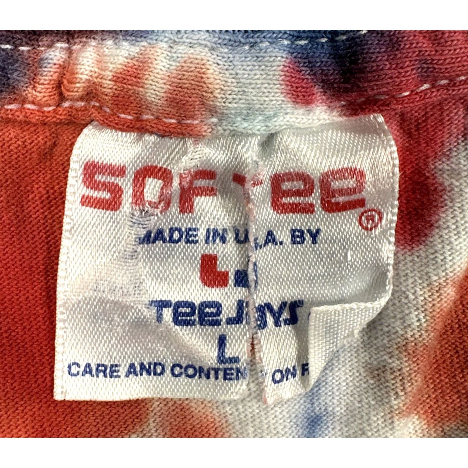 TEE JAYS VINTAGE Teejays T-Shirt Red White Blue Tie-Dye VFW Post 108 Single Stitch 90s Mens L Short Sleeve Graphic Tee USA Made Size US L / EU 52-54 / 3 - 5 Thumbnail
