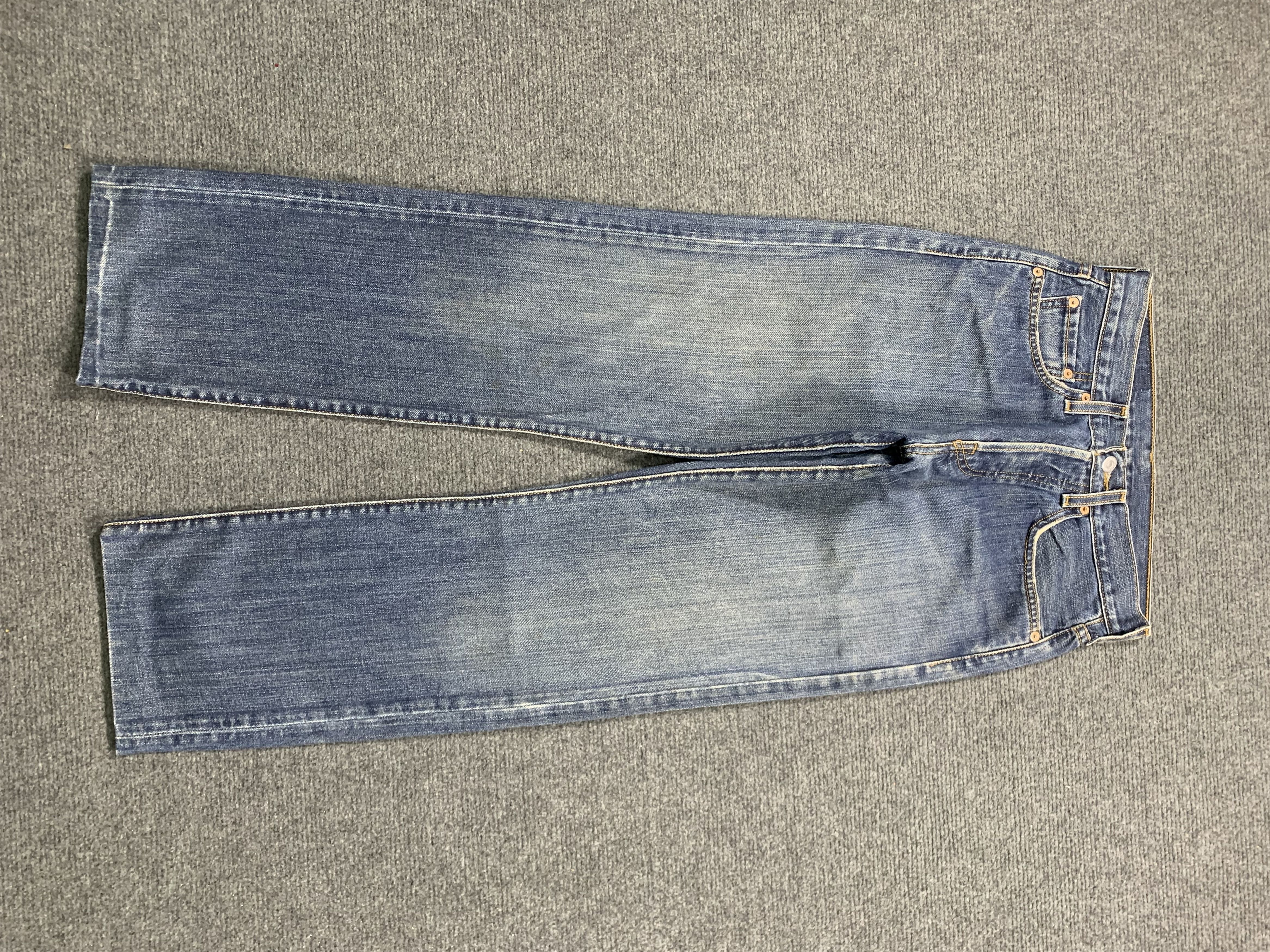 image of 90's Levis 501 Faded Blue Jeans in Blue Denim, Men's (Size 28)