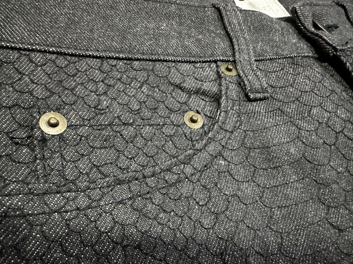 If Six Was Nine × Japanese Brand × Le Grande Bleu (L.G.B.) 🔥Y2K Japanese Flared Denim Snakeskin Embroidered Reptile Size US 30 / EU 46 - 5 Thumbnail