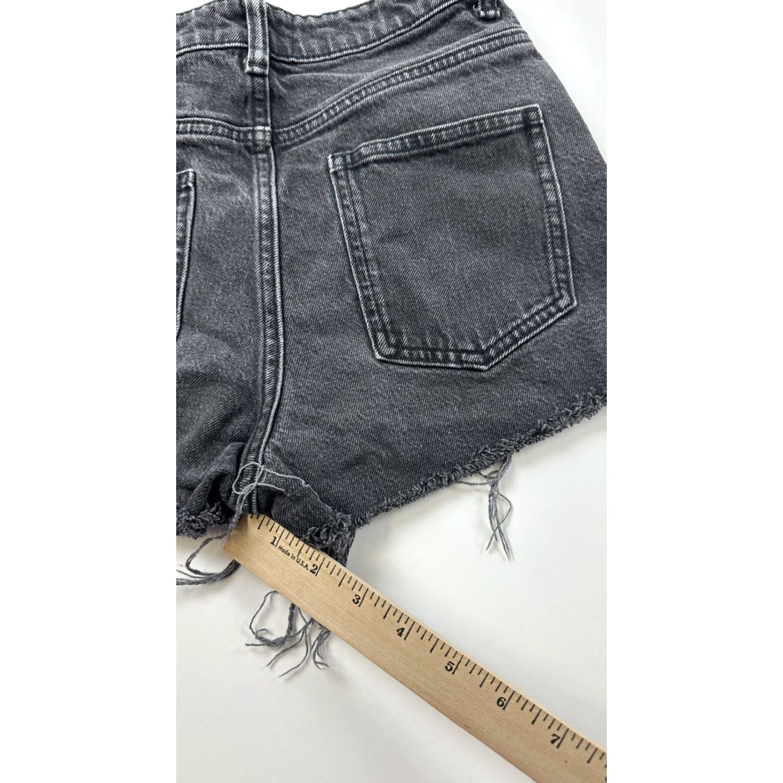 Asos VINTAGE ASOS Shorts Women’s 26 Petite Black Cut Off Denim Blue detailing Womens Petite 26 Black Cut-Off Denim Shorts Size 26" / US 2 / IT 38 - 4 Thumbnail
