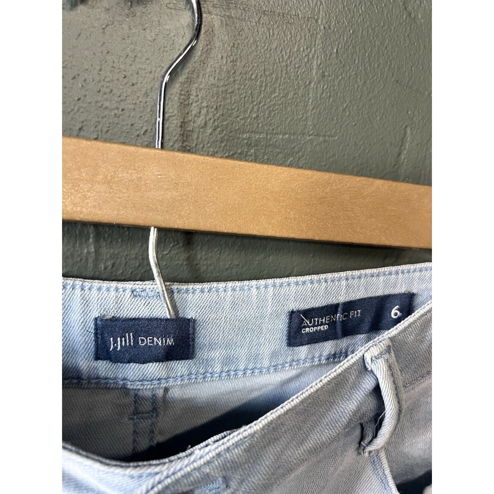 J. Jill J. Jill Denim Jeans Womens Blue Denim Authentic Fit Cropped Size 6 Straight Leg Size 28" / US 6 / IT 42 - 3 Thumbnail