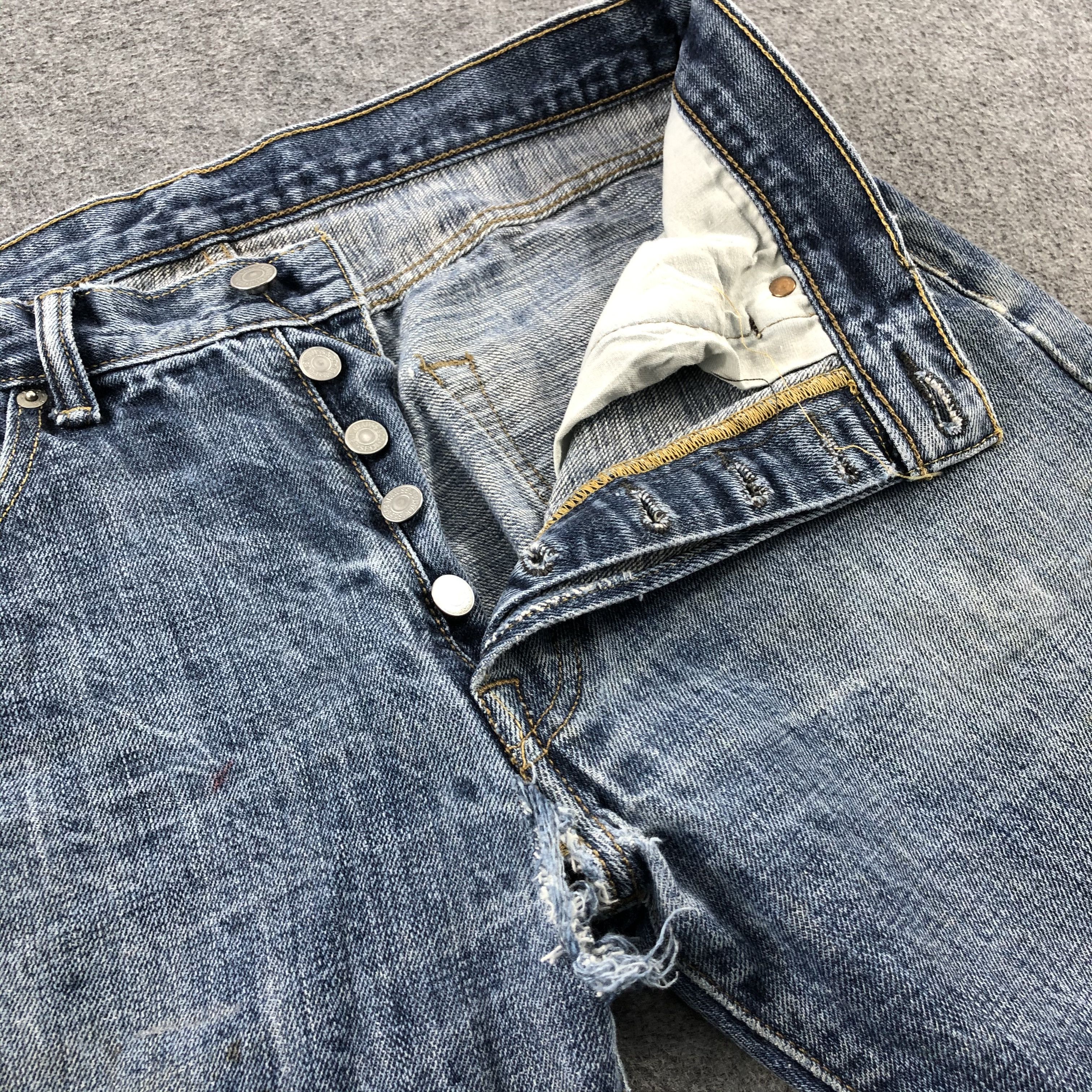 Levi's Vintage Blue Wash Levis 501 Jeans-JM2073 Size US 34 / EU 50 - 8 Thumbnail