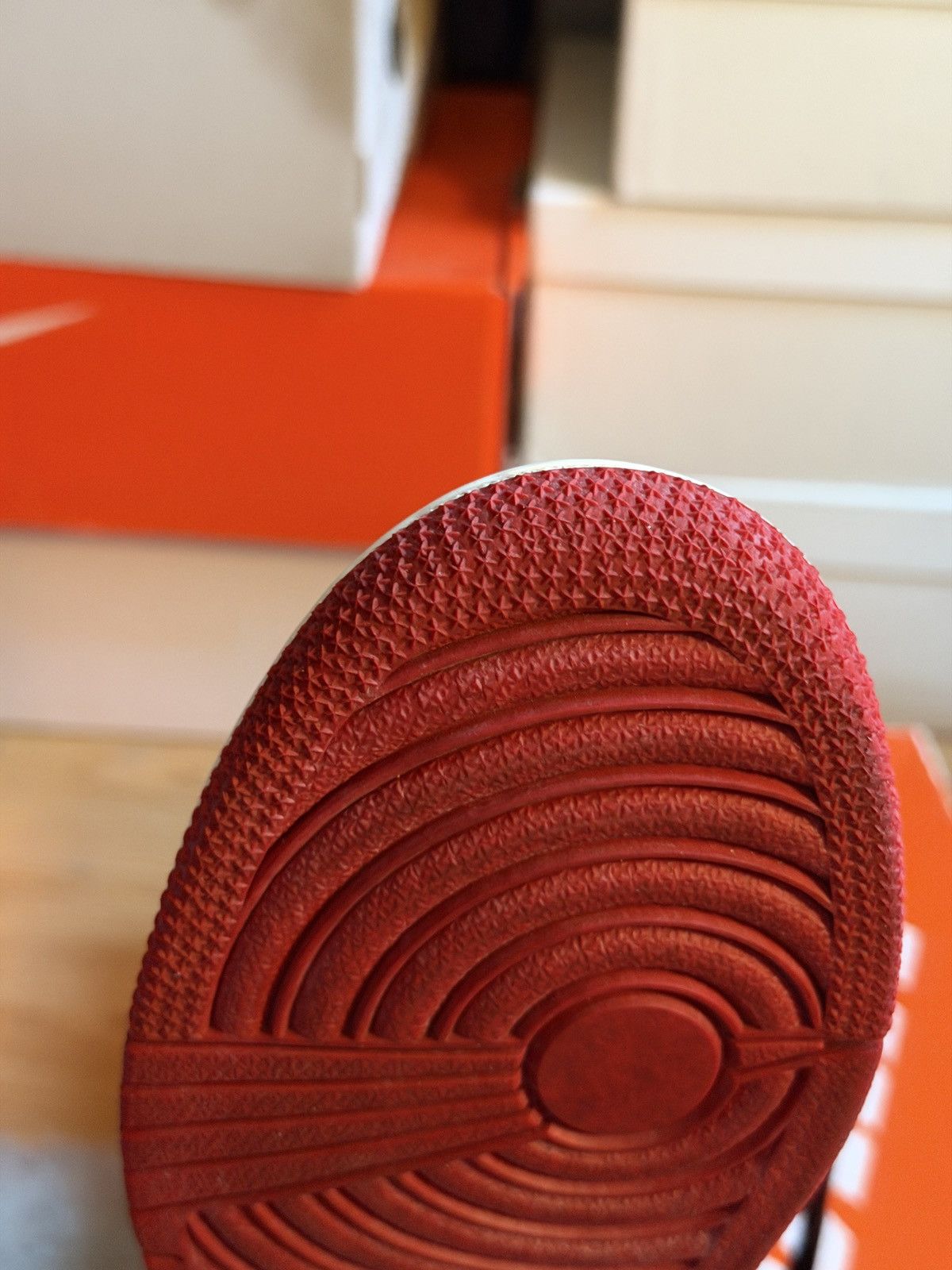 Nike Nike Jordan Retro 1 “Lost and Found” Chicago Size US 7.5 / EU 40-41 - 8 Thumbnail