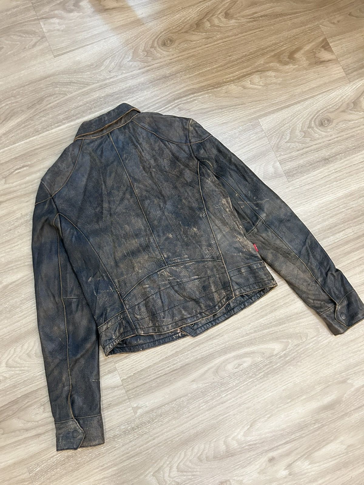 Levi's Levi’s Distressed Cowhide Leather Biker Jacket Vintage Style Size US L / EU 52-54 / 3 - 7 Thumbnail