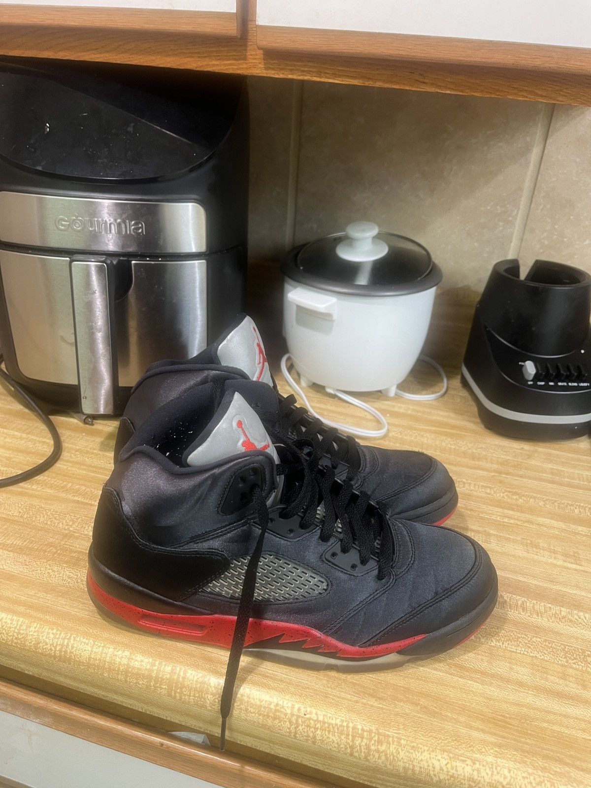 Jordan Brand × Nike Jordan 5 satin Size US 11 / EU 44 - 2 Thumbnail
