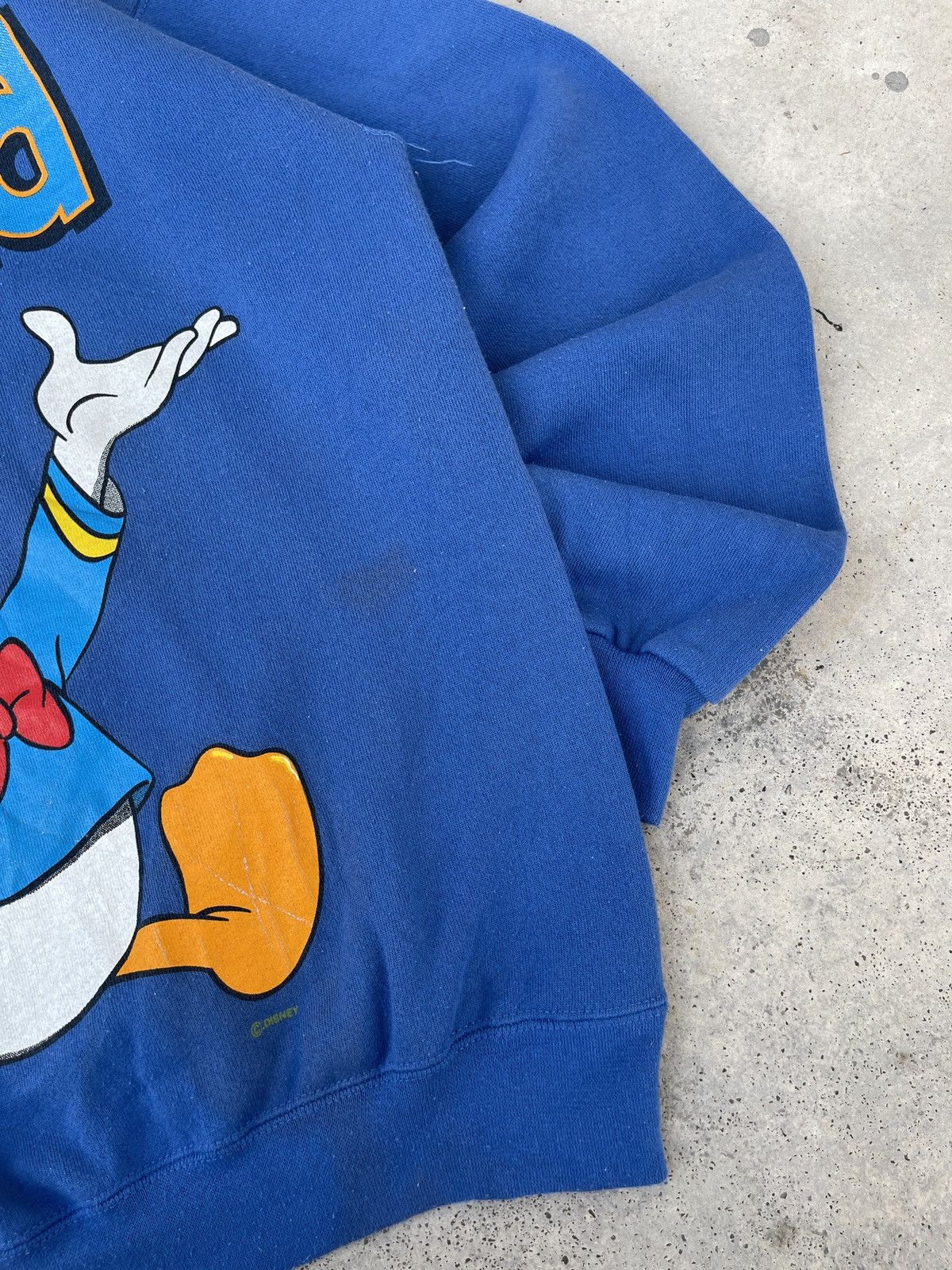 Disney × Vintage Vintage 90s Donald Duck Big Print Sweatshirt Size US M / EU 48-50 / 2 - 5 Thumbnail