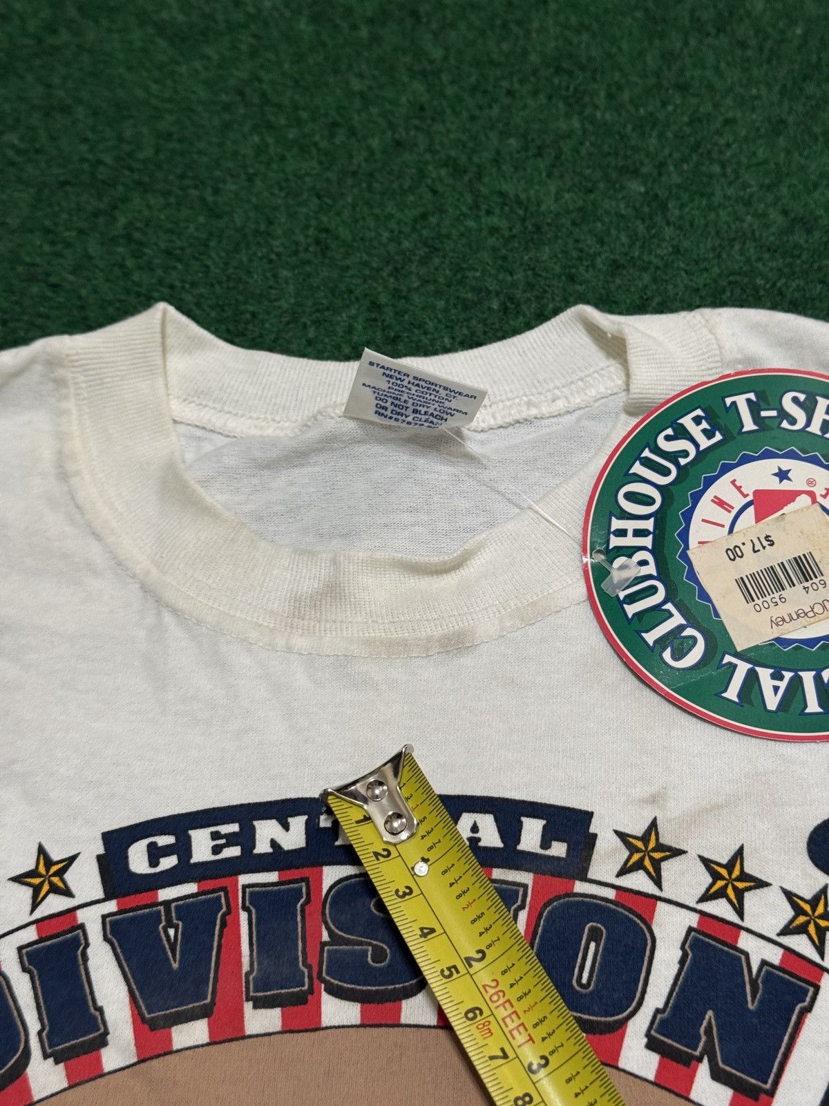 Starter Cleveland Indians Starter NWT 90s MLB L/XL T Shirt 23x31 Size US L / EU 52-54 / 3 - 9 Thumbnail