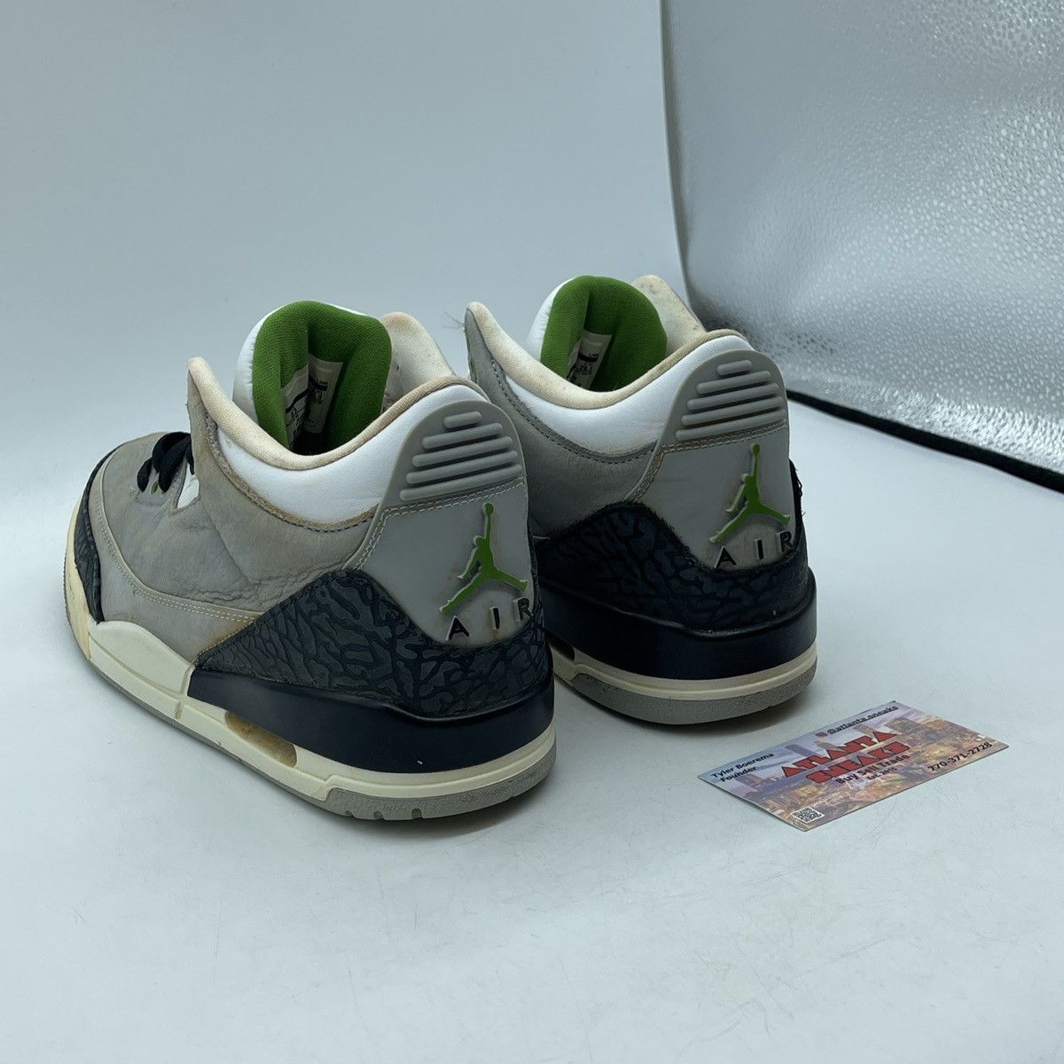 Jordan Brand Air Jordan 3 chlorophyll Size US 8.5 / EU 41-42 - 4 Thumbnail