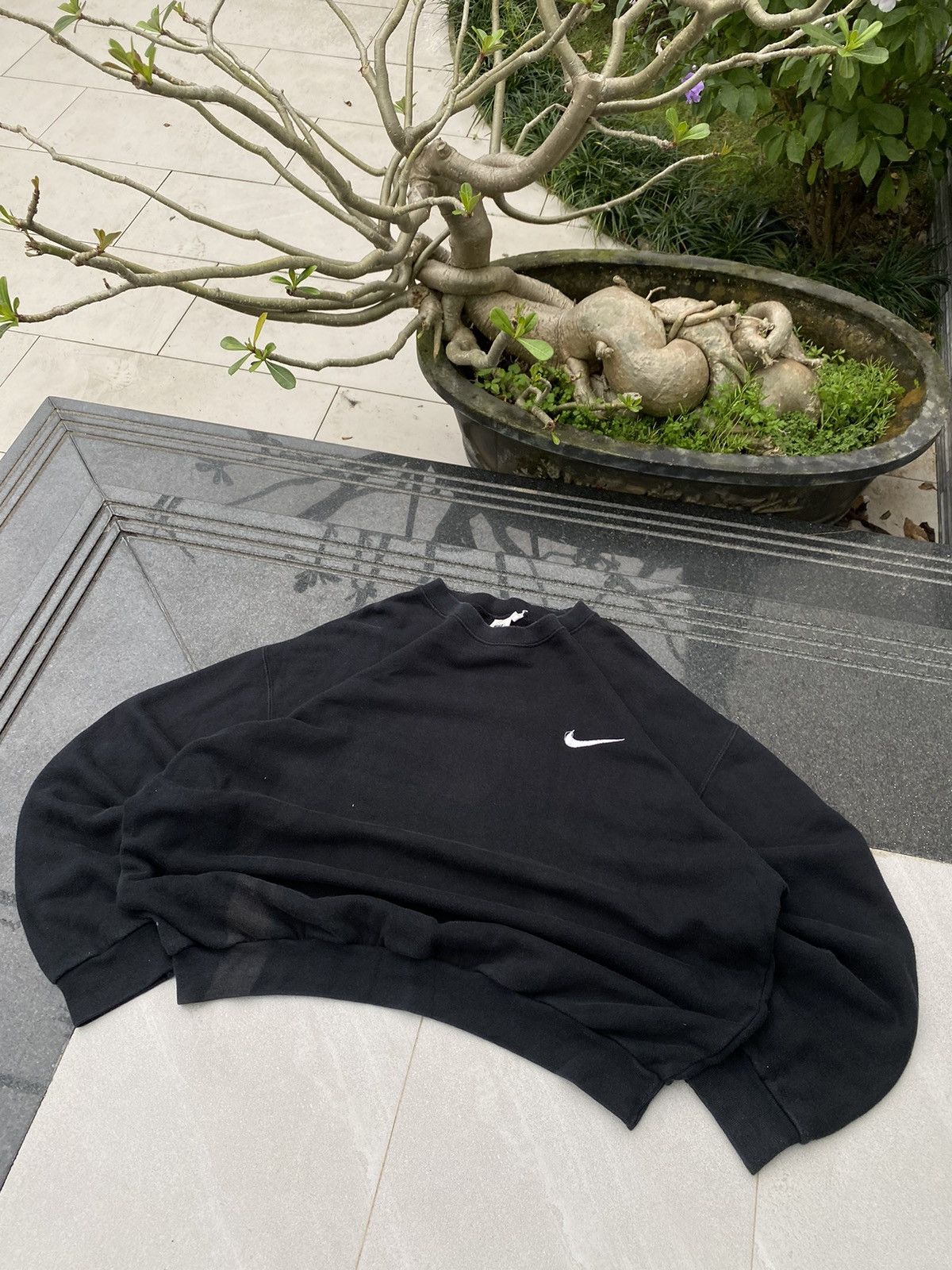 Nike × Vintage 90’s NIKE RETRO SWOOSH LOGO RARE Y2K OVERSIZED SWEATSHIRT Size US XL / EU 56 / 4 - 2 Thumbnail