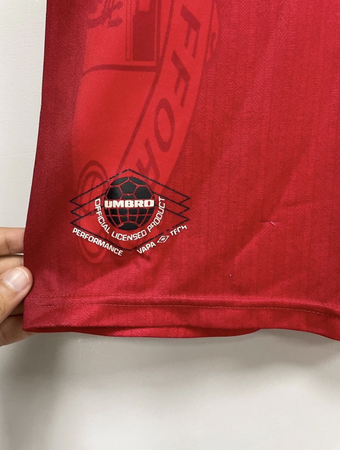 Umbro Manchester United 1996/1998 Home Umbro Football Shirt Jersey Size US XS / EU 42 / 0 - 4 Thumbnail