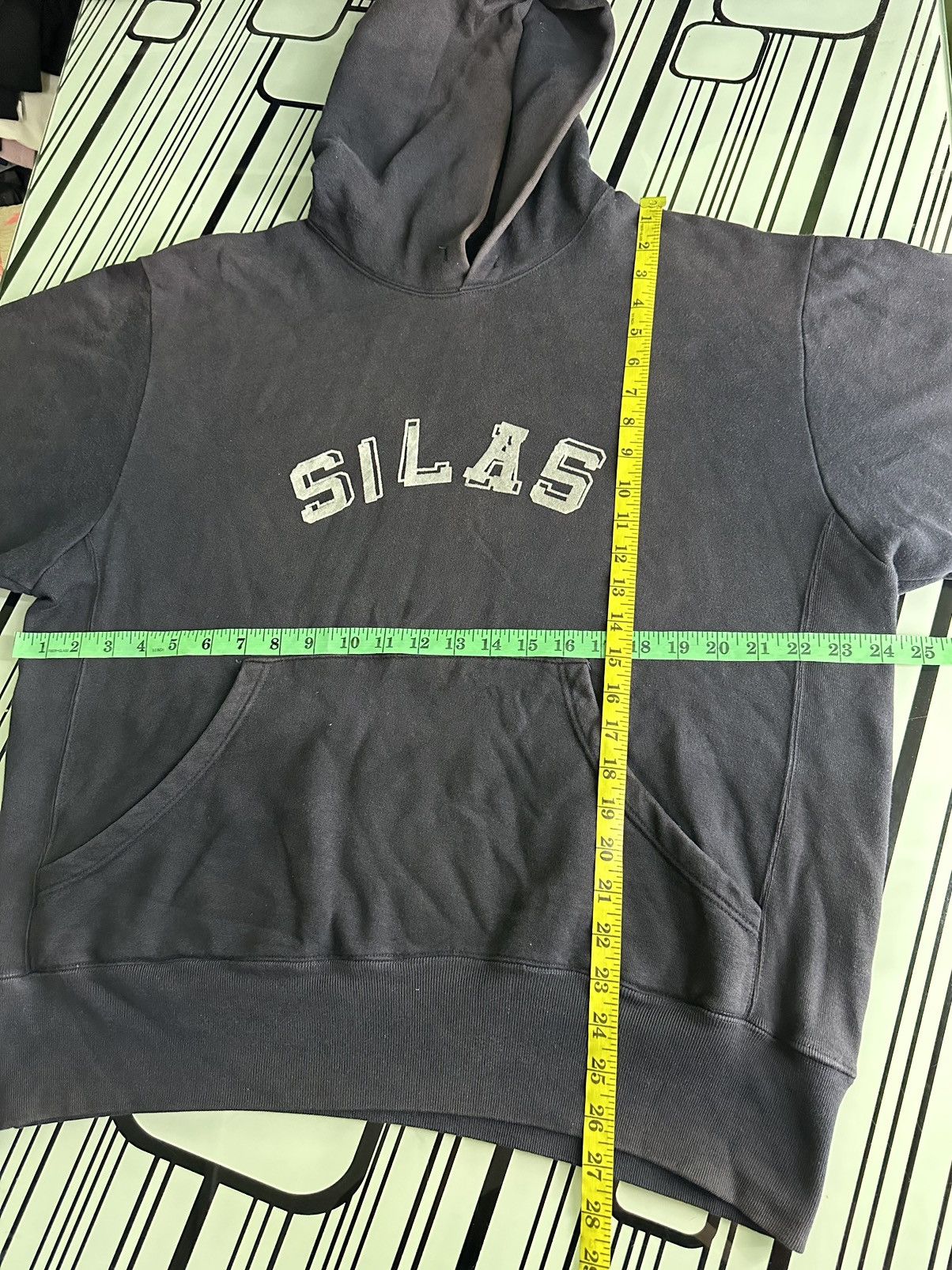 Silas Vintage Silas Spellout Box Logo Hoodie Sweatshirt Size US L / EU 52-54 / 3 - 9 Thumbnail