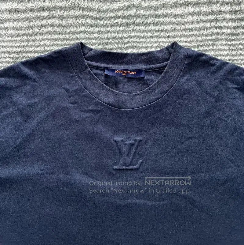 Louis Vuitton Louis Vuitton Summer Dark Blue Logo T-Shirt . Size US M / EU 48-50 / 2 - 2 Thumbnail