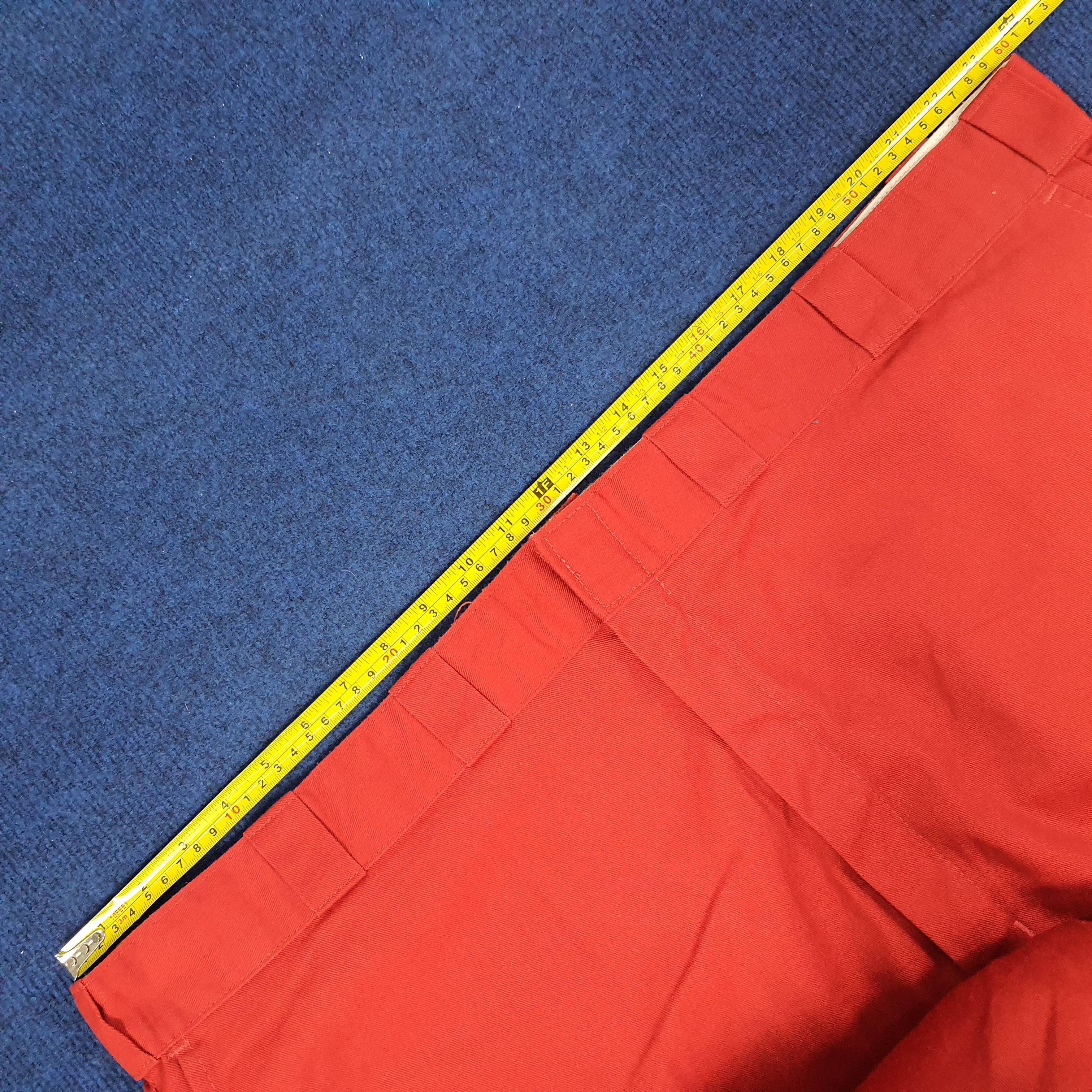 Dickies × Vintage Vintage Dickies Loose Fit Big Size Short Pants Size US 44 / EU 60 - 9 Thumbnail