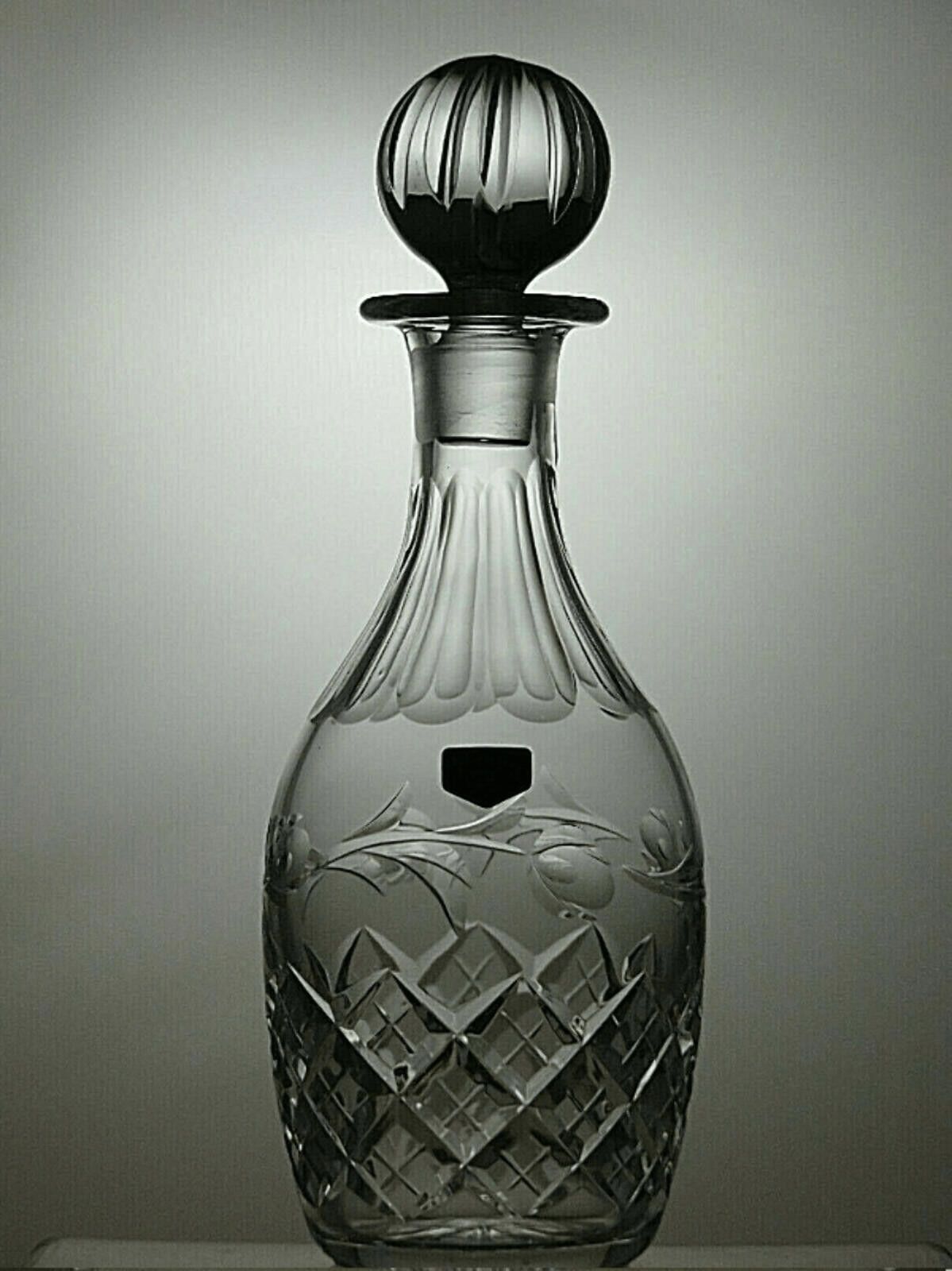 The Unbranded Brand Wordsley Lead Crystal Cut Glass Round Decanter 11" Size ONE SIZE - 1 Thumbnail