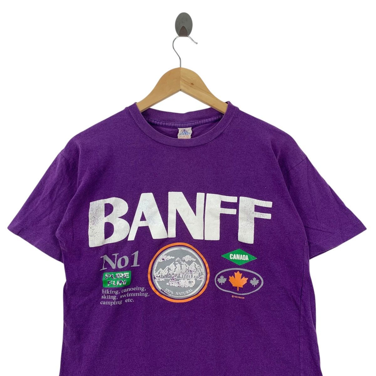 Vintage Vintage 90s BANFF CANADA Hiking Swimming Camping Tshirt Size US S / EU 44-46 / 1 - 2 Thumbnail