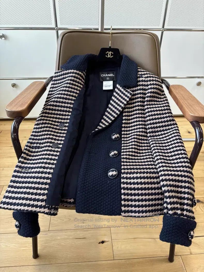 Chanel Chanel 15B Khaki dark blue striped lapel double-breasted k Size XS / US 0-2 / IT 36-38 - 5 Thumbnail