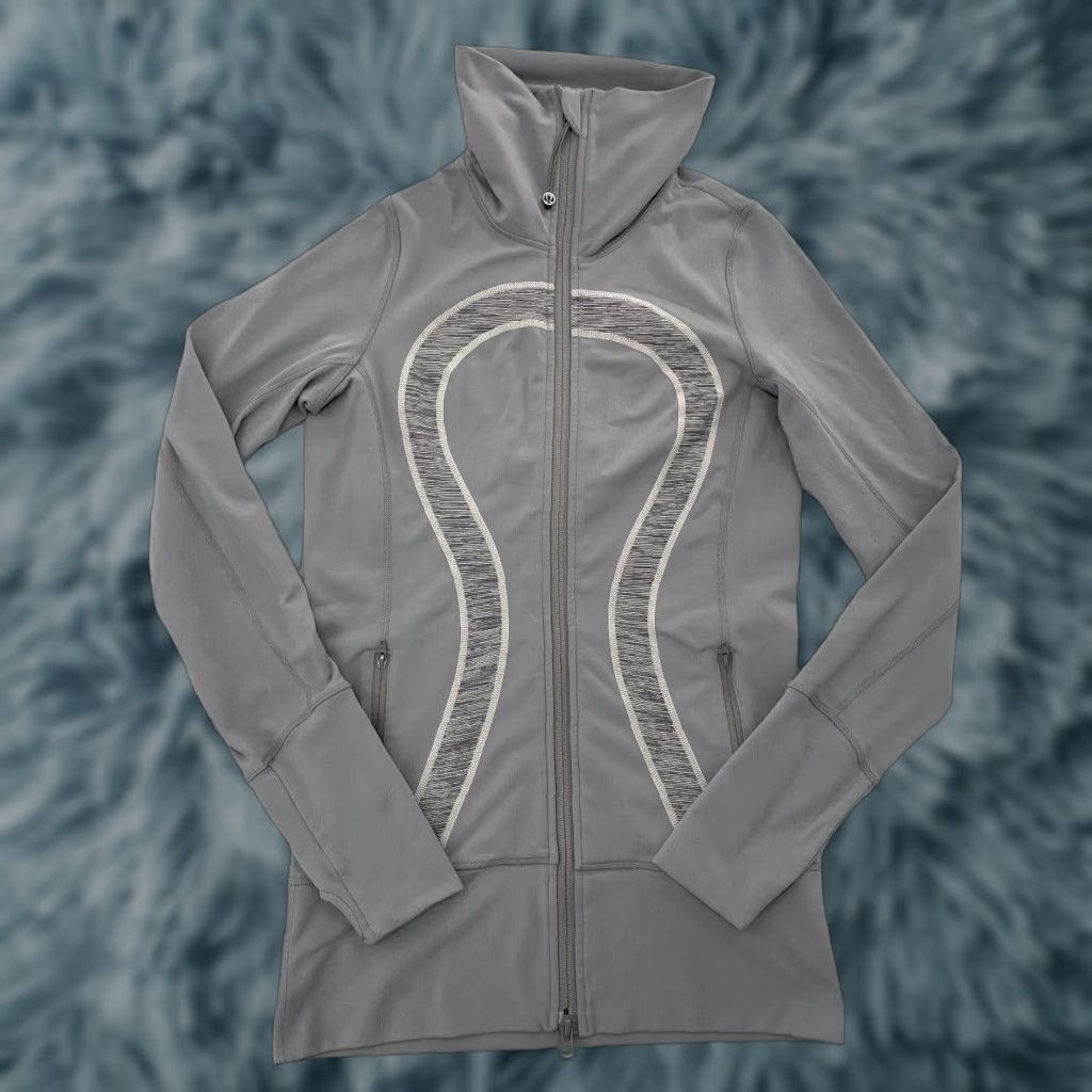 Lululemon Lululemon Scuba Jacket Womens 4 Gray Full Zip Funnel Neck Athletic Activewear Size S / US 4 / IT 40 - 1 Thumbnail