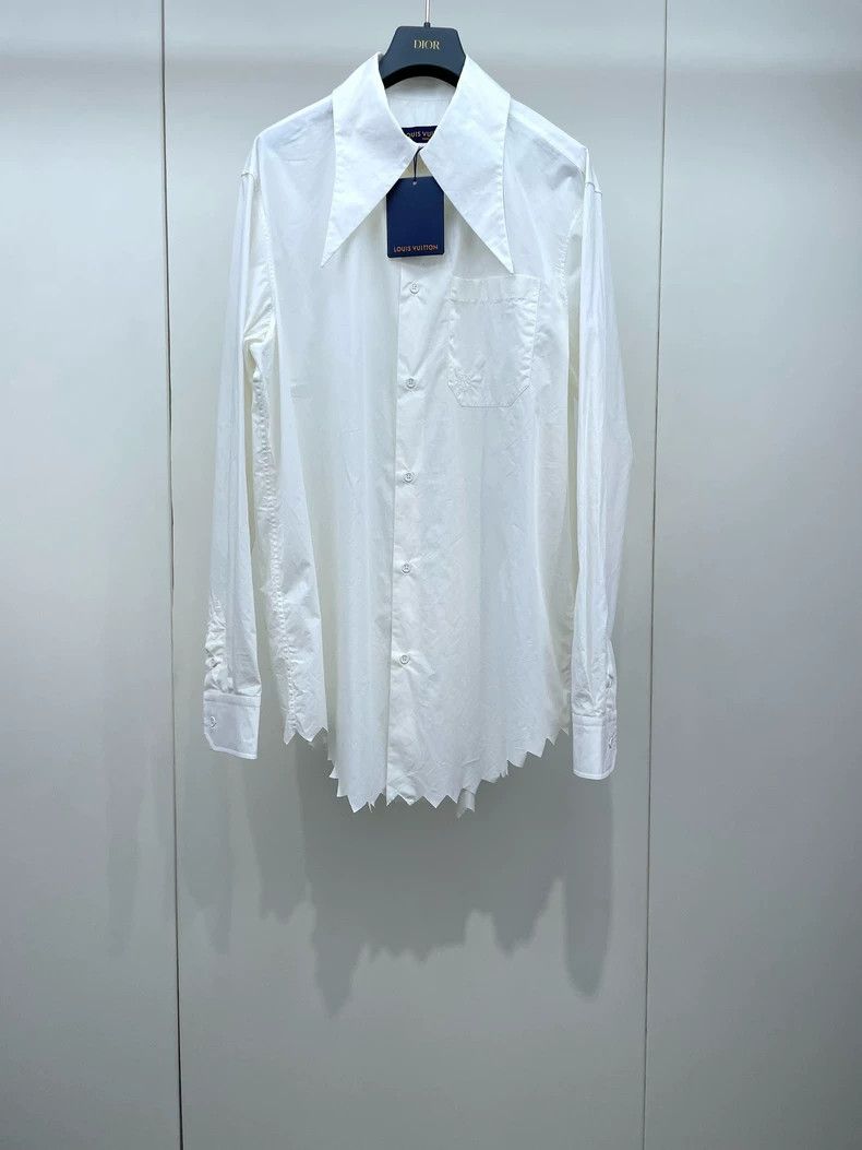 Louis Vuitton Louis Vuitton White wavy shirt Size US M / EU 48-50 / 2 - 1 Thumbnail