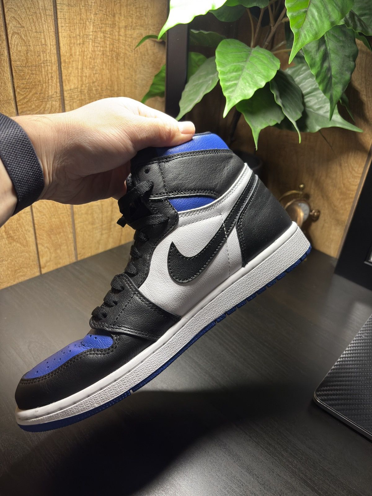 Jordan Brand Air Jordon High OG Royals Toe Size US 9 / EU 42 - 6 Thumbnail