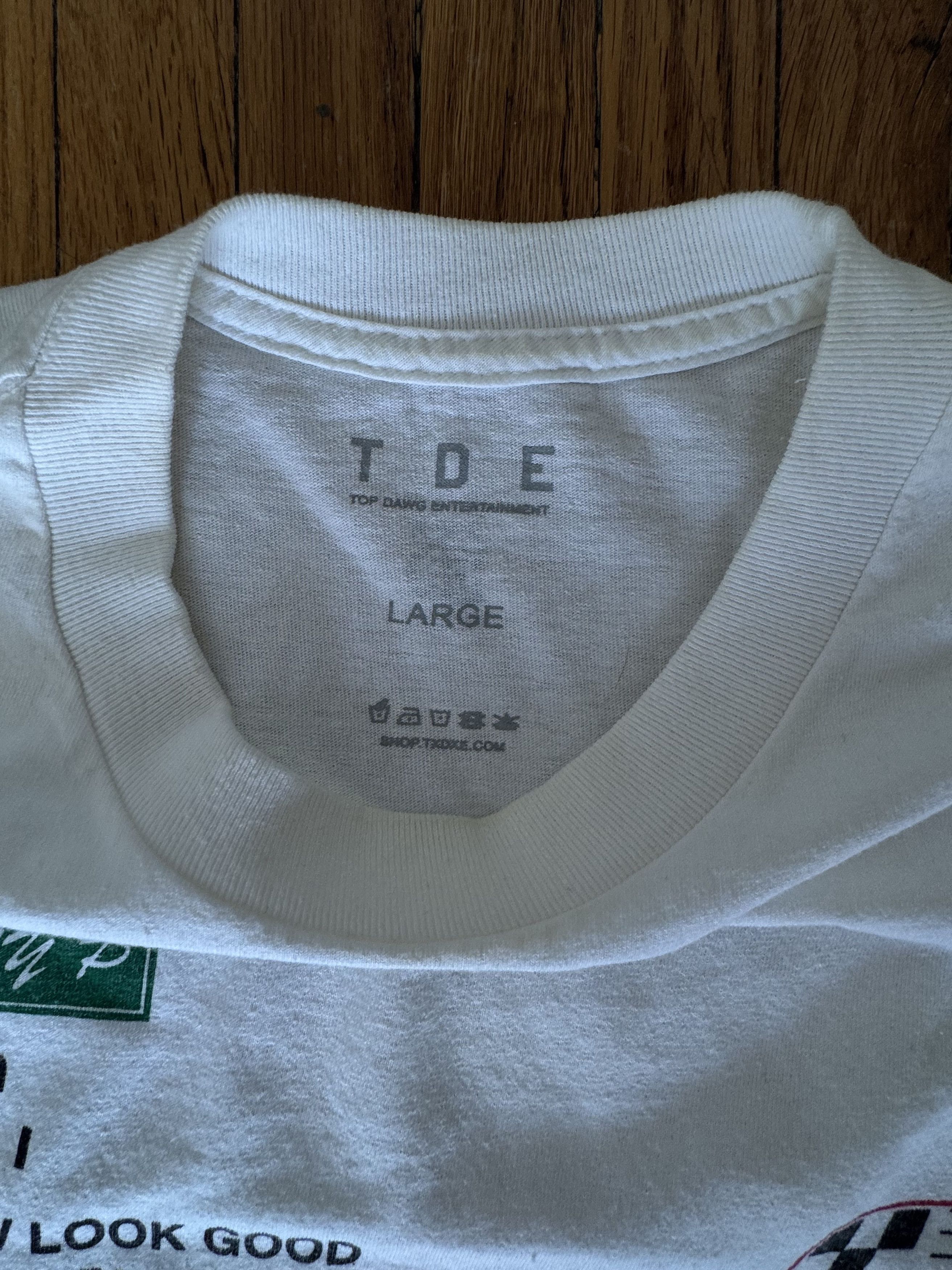 Kendrick Lamar Kendrick Lamar TDE Championship Tour Racing Tee White Size L Size US L / EU 52-54 / 3 - 3 Thumbnail