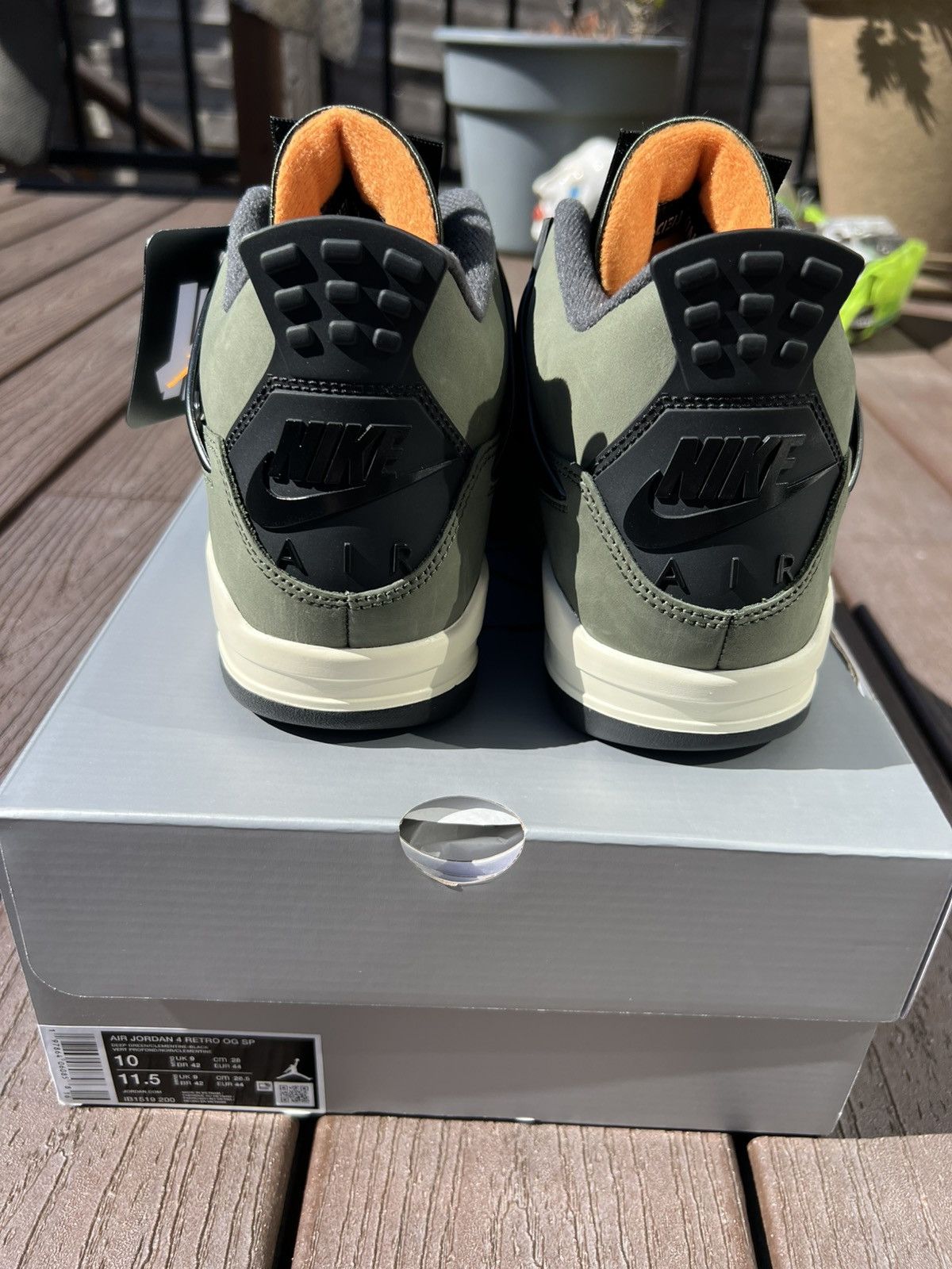 Jordan Brand × Undefeated Jordan IV Undefeated 10 Size US 10 / EU 43 - 6 Thumbnail