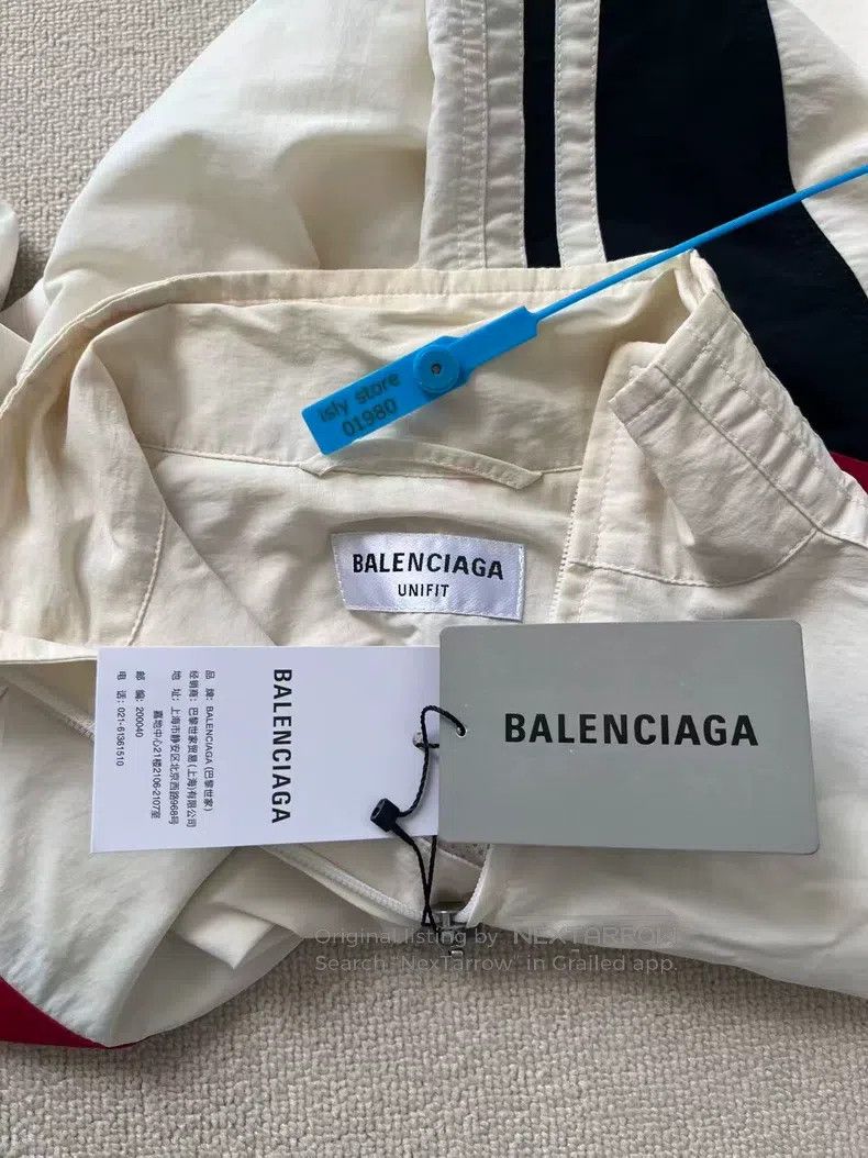 Balenciaga Balenciaga Contrast Collar Zip-Up Other/Other Sun Protecti Size XS / US 0-2 / IT 36-38 - 4 Thumbnail