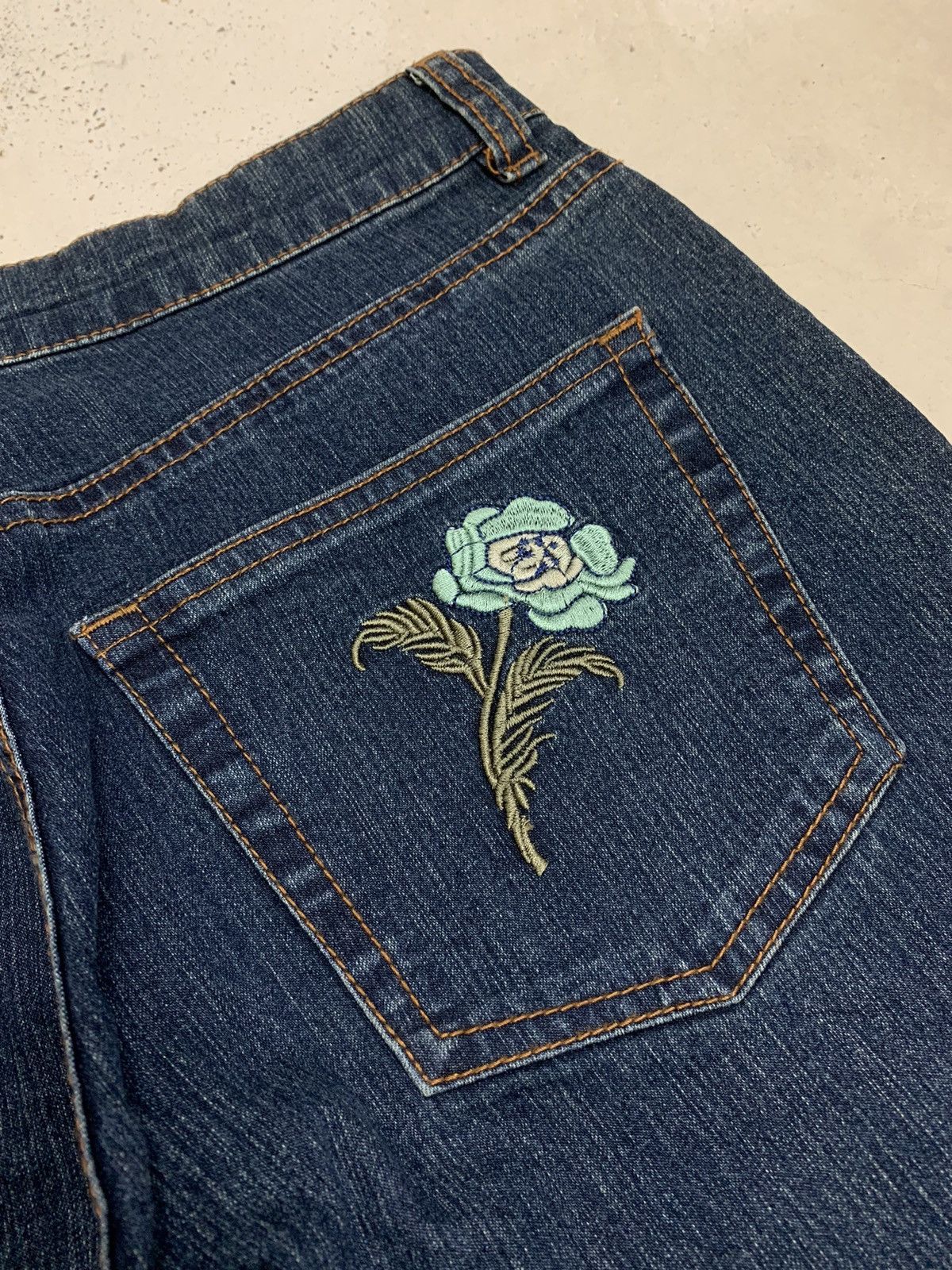 Japanese Brand Floral Roses Affliction Embroidery Designer Style Jeans Size 27" / US 4 / IT 40 - 11 Thumbnail