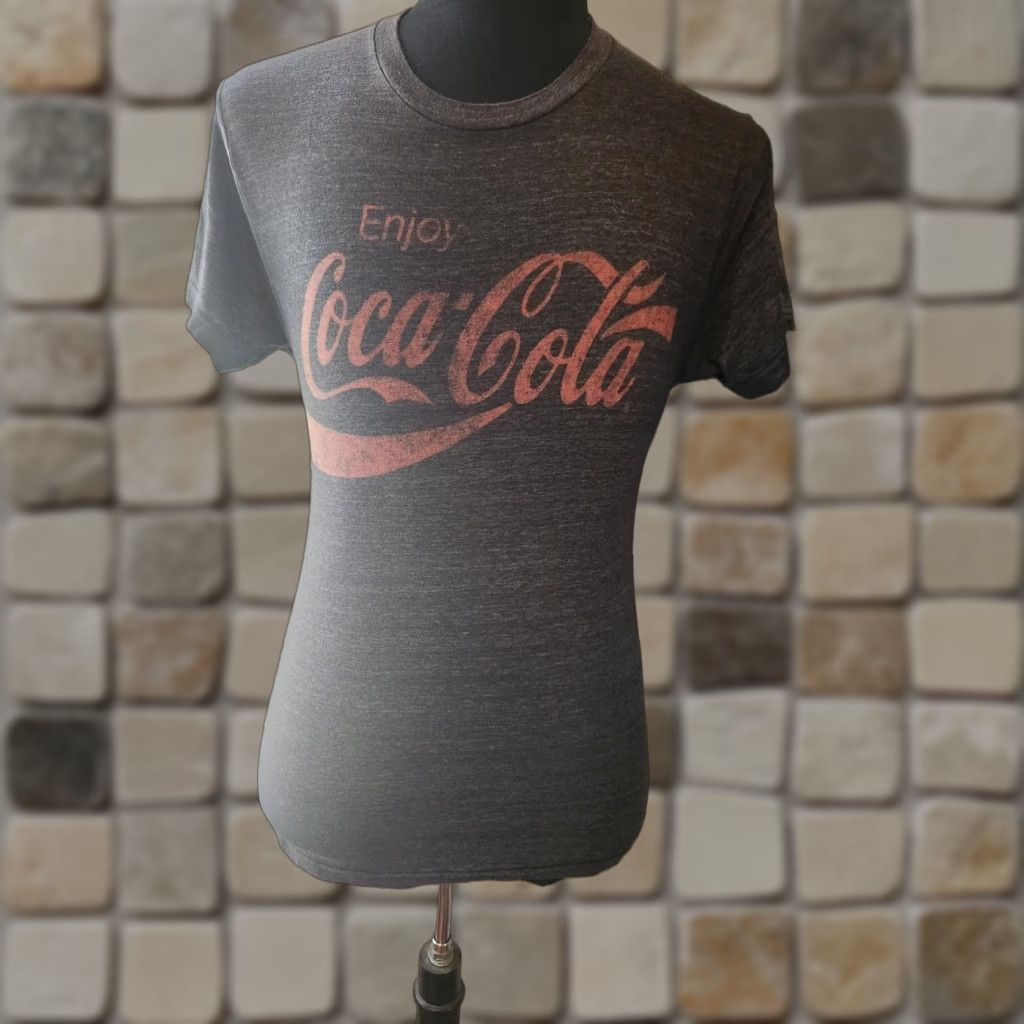 Vintage Coca-Cola T-Shirt Mens Small Gray Logo Short Sleeve Crew Neck Lightweight Casual Cotton Polyester Viscose 2010s. Size US S / EU 44-46 / 1 - 1 Thumbnail