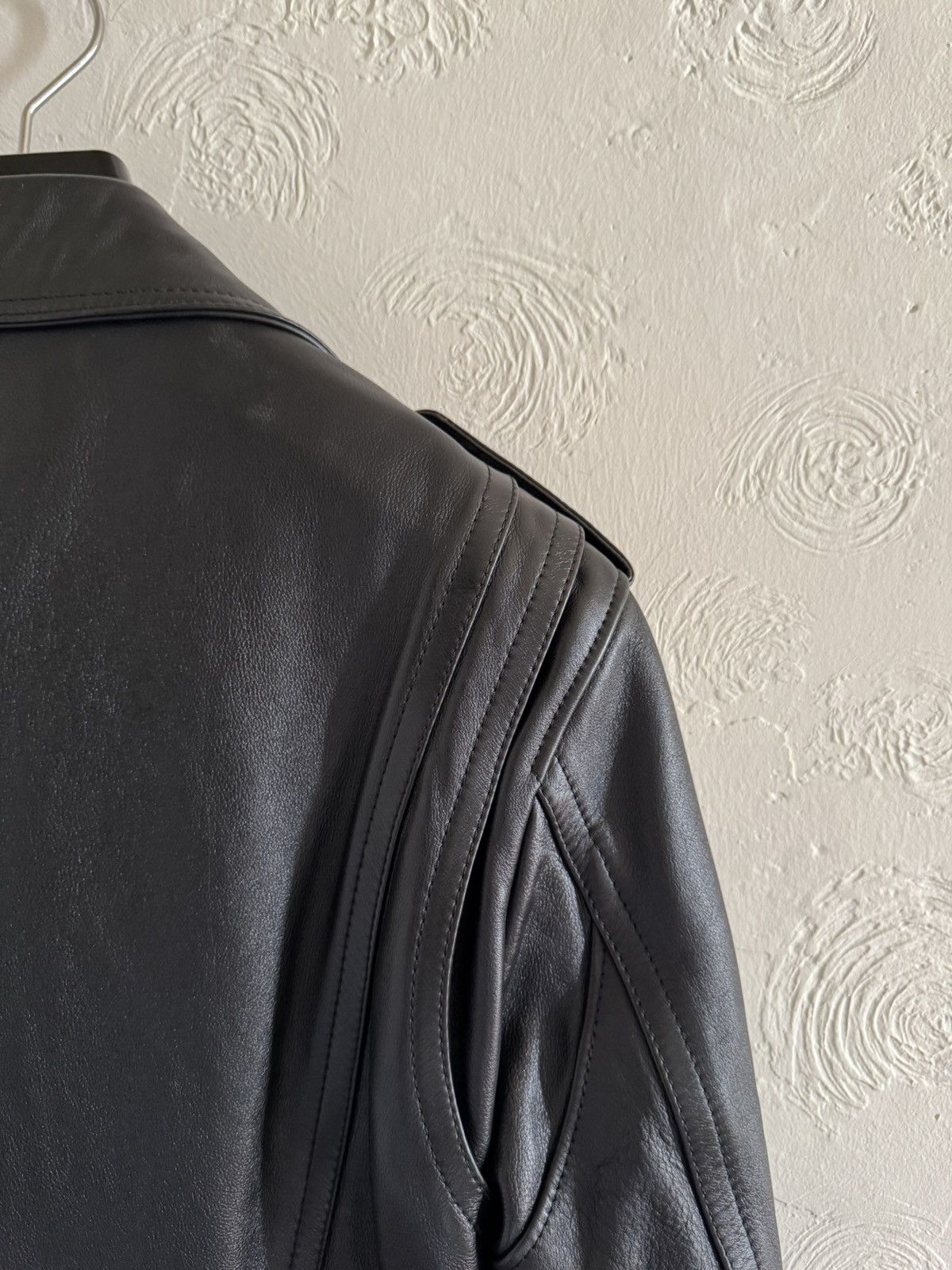 Celine × Hedi Slimane Celine SS22 Triangle Jacket D Ring Size US S / EU 44-46 / 1 - 20 Thumbnail