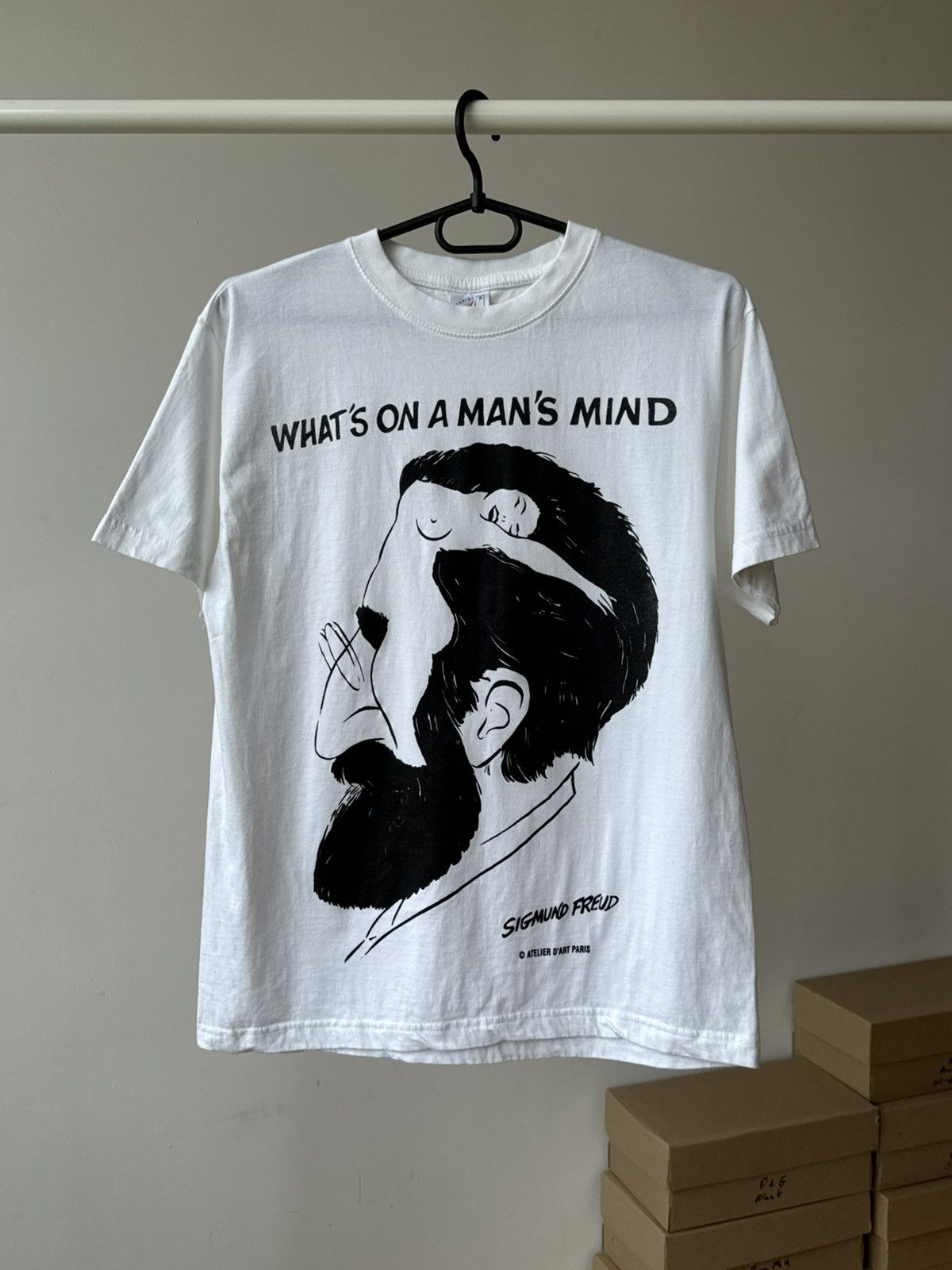 Vintage Sigmund Freud What's On A Man's Mind Tee Atelier Dart Paris Size US S / EU 44-46 / 1 - 1 Thumbnail