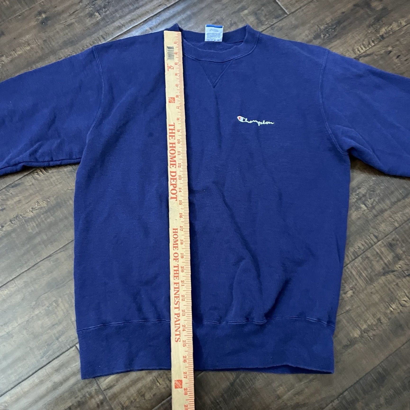 Champion VINTAGE Champion Sweatshirt Mens Large Tall Crewneck Navy Blue 90s Reverse Weave USA Made Size US L / EU 52-54 / 3 - 8 Thumbnail