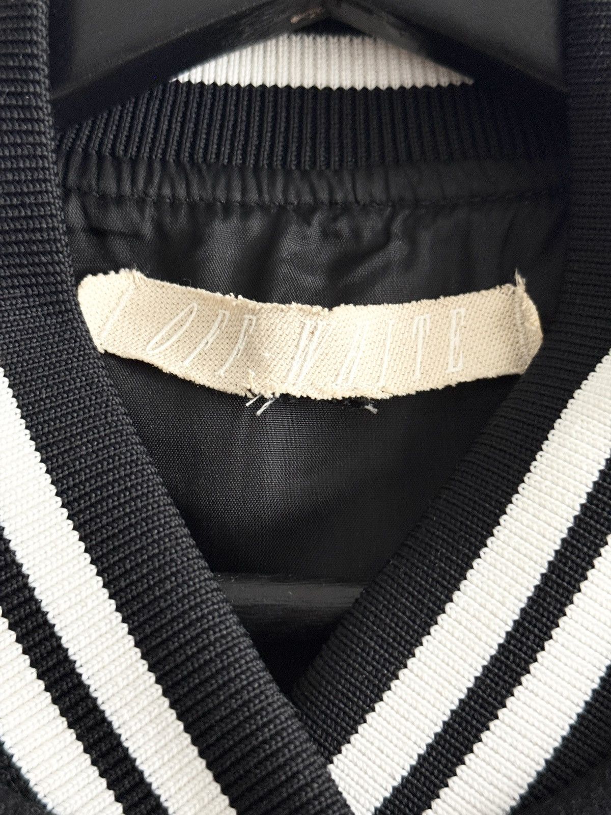 Off-White ARCHIVAL! Off-White Striped-sleeves Bomber Jacket Size US S / EU 44-46 / 1 - 7 Thumbnail