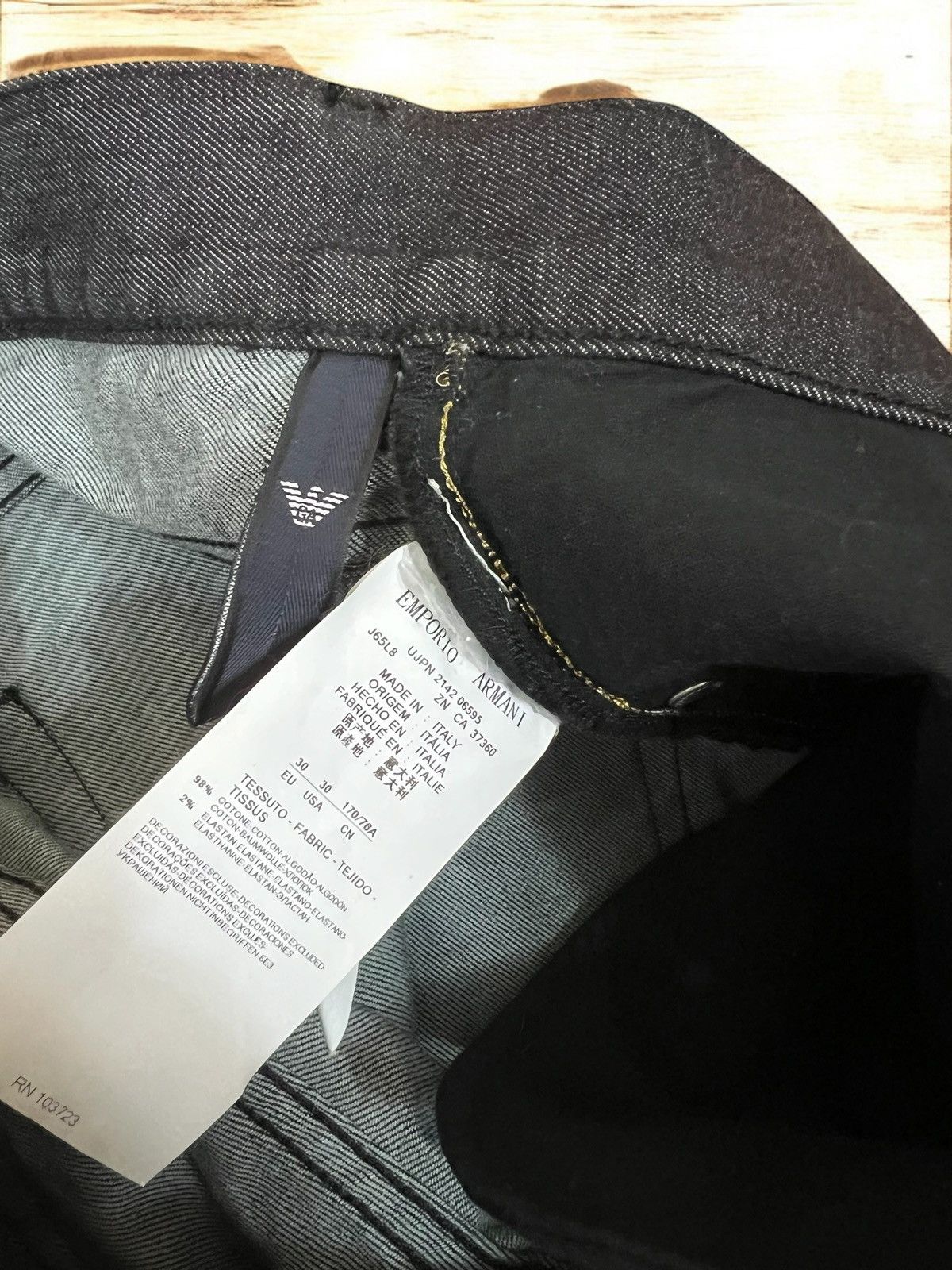 Emporio Armani Emporio Armani Jude Sexy Fit jeans size: W30 L32 Size US 30 / EU 46 - 6 Thumbnail