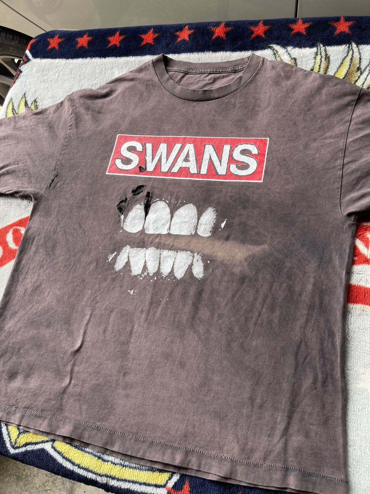 Vintage Thrashed Vintage 90's Swans Filth Punk Band Faded Tee Size US L / EU 52-54 / 3 - 10 Thumbnail