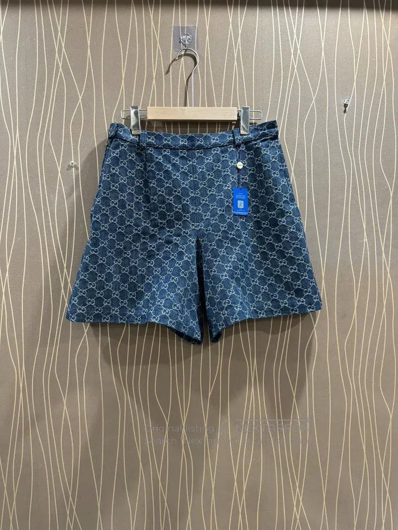 Gucci Gucci Old-fashioned full-print denim shorts Size US 28 / EU 44 - 1 Thumbnail