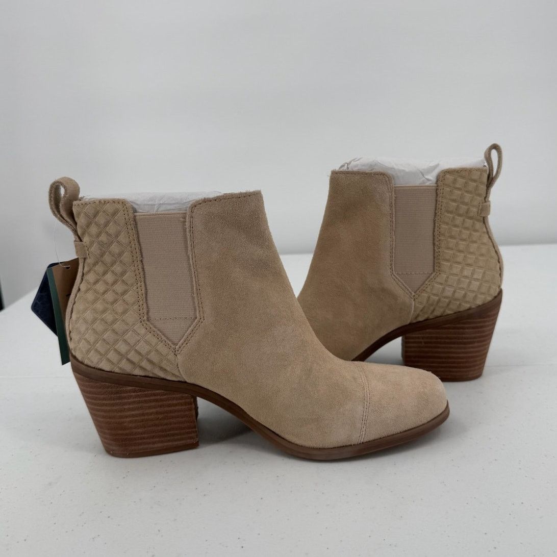 Toms NWT TOMS Everly Oatmeal Suede Embossed Waffle Chelsea Boots Size US 8.5 / IT 38.5 - 6 Thumbnail