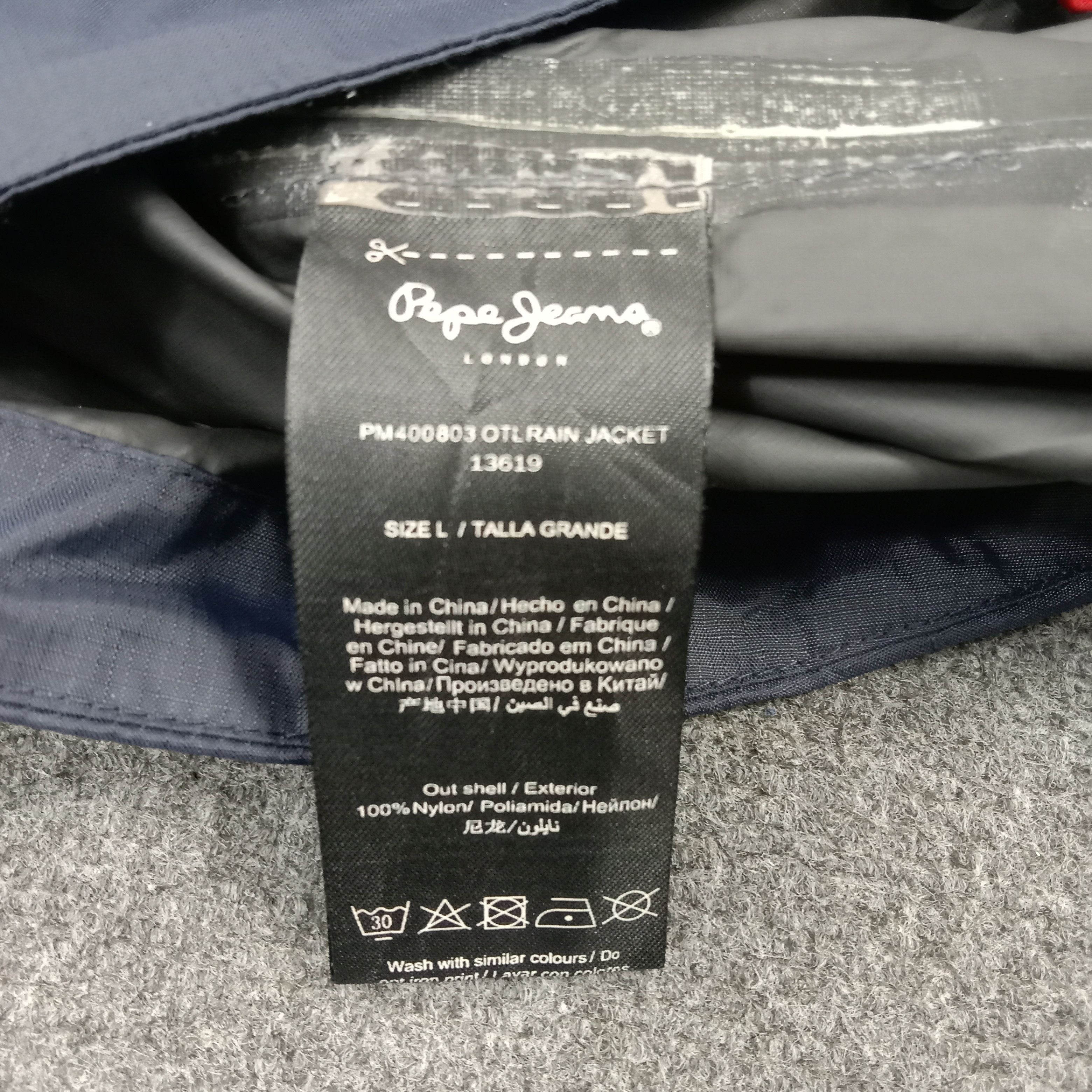 Pepe Jeans × Red Bull × Vintage Redbull Racing X Pepe Jeans Outdoor Waterproof Jacket Size US M / EU 48-50 / 2 - 11 Thumbnail