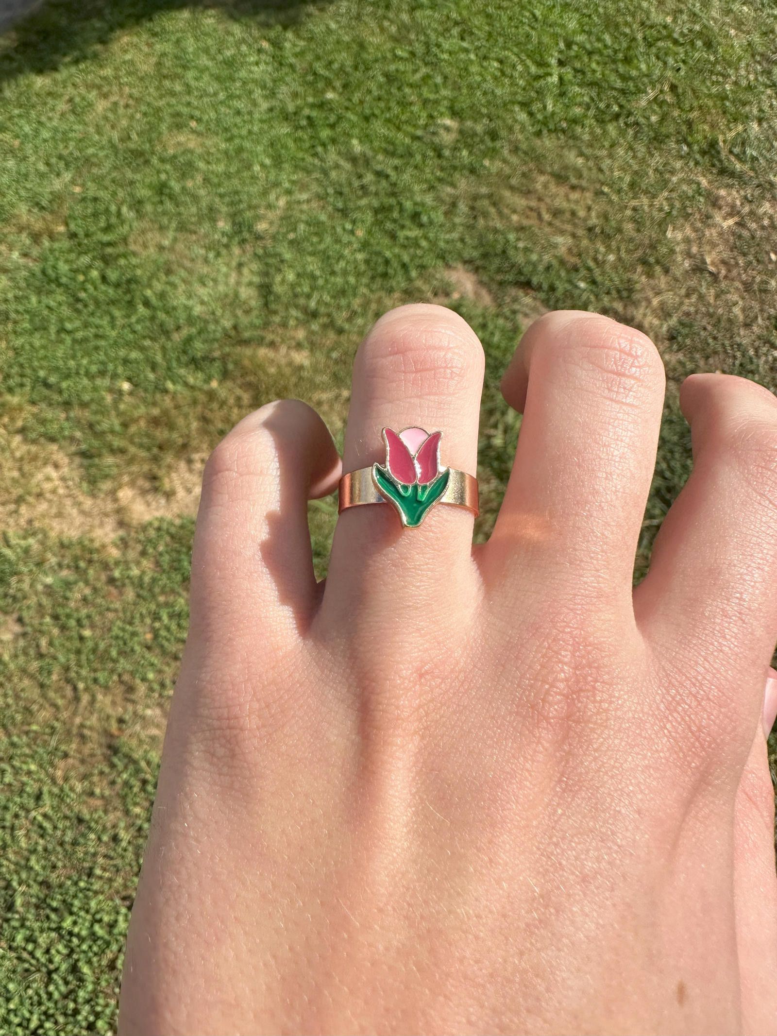 Jewelry Gold / Enamel Rose Ring Adjustable Sizing Size ONE SIZE - 1 Thumbnail