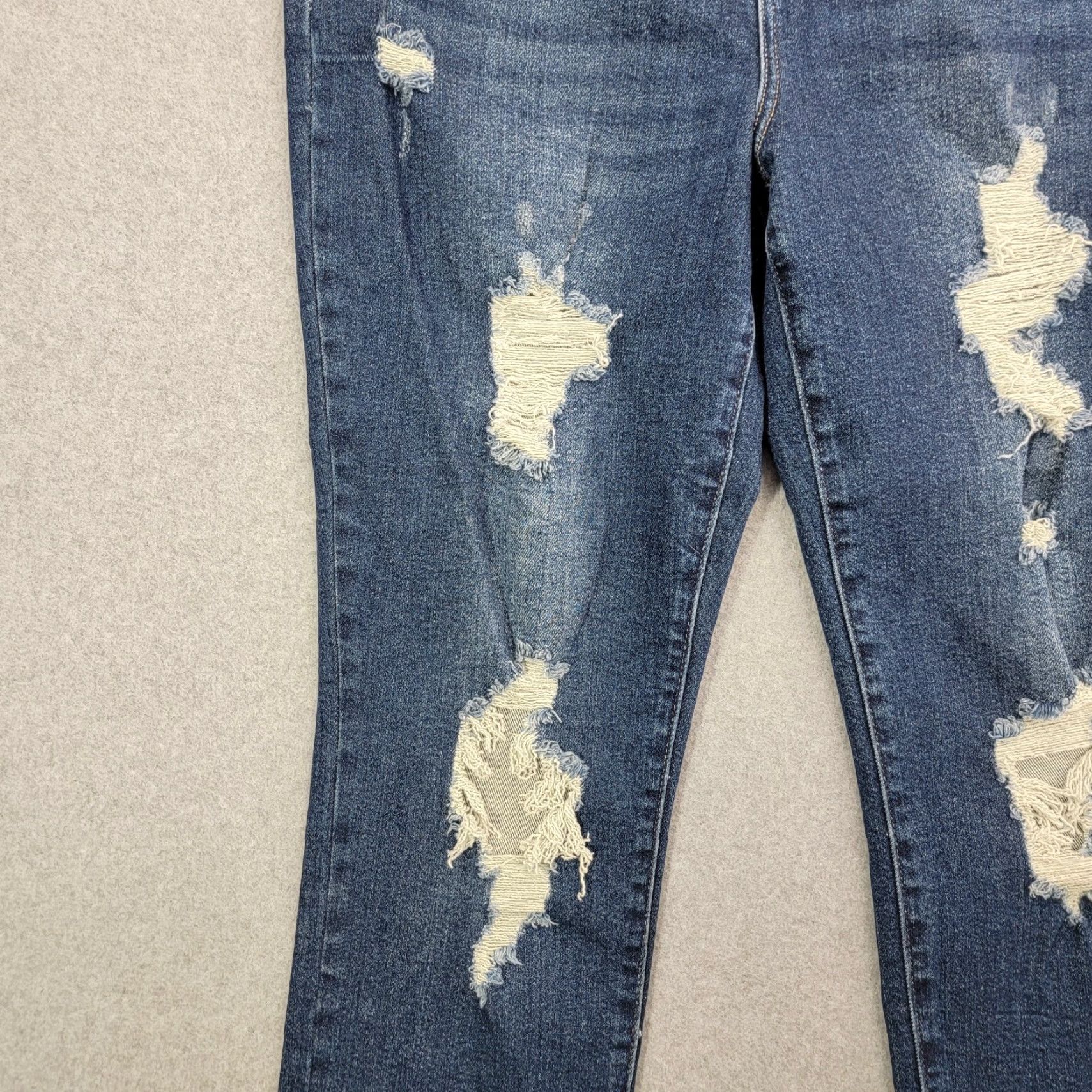 Vintage Judy Blue jeans Womens Size 15/32 Boyfriend Fit Distressed Style JB88220 Jeans Distressed Womens Boyfriend - Size 36" / US 14 / IT 50 - 5 Thumbnail