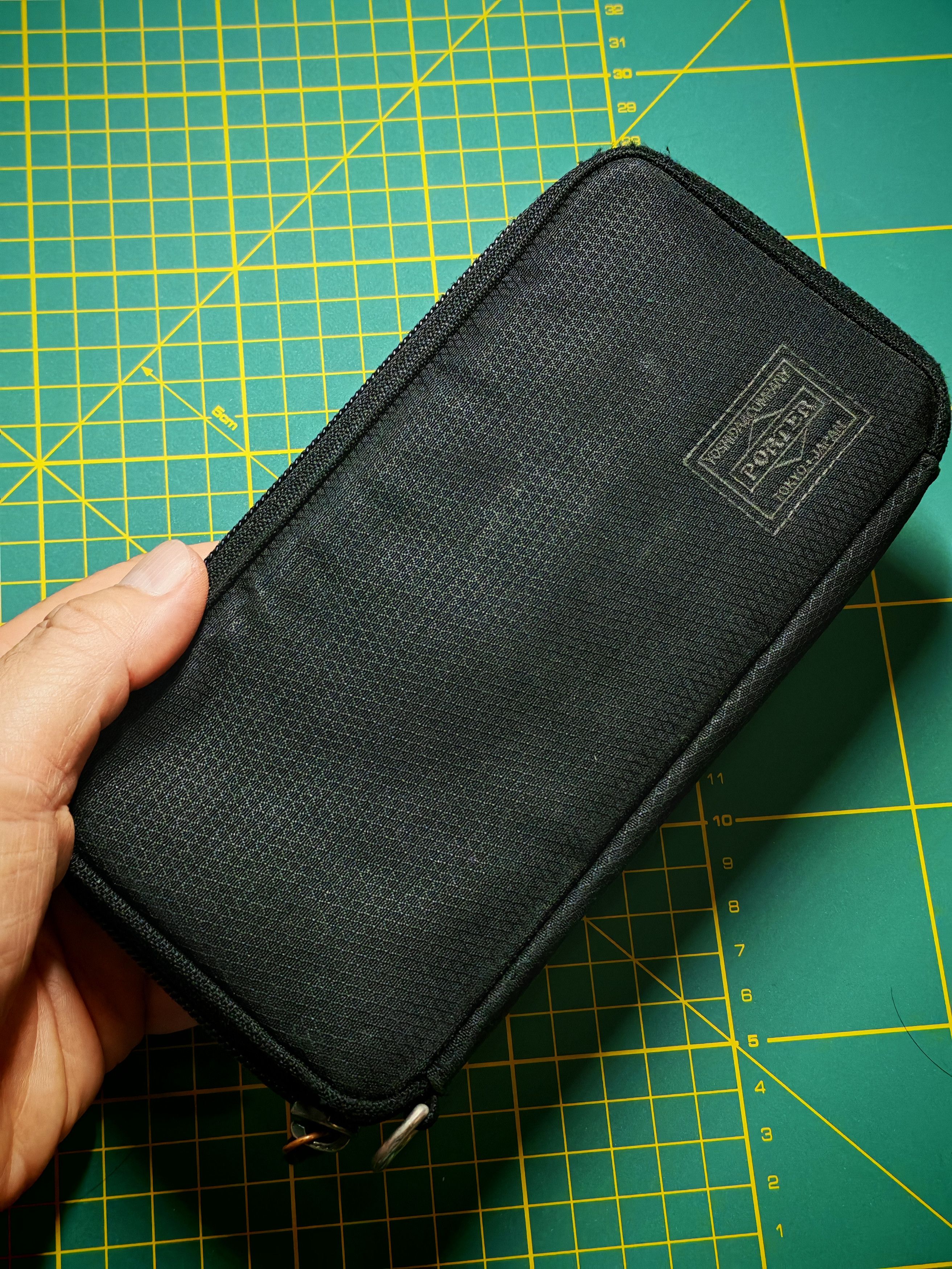 Porter Porter Yoshida & Co Porter Dill Travel Wallet Black Japan Size ONE SIZE - 3 Thumbnail