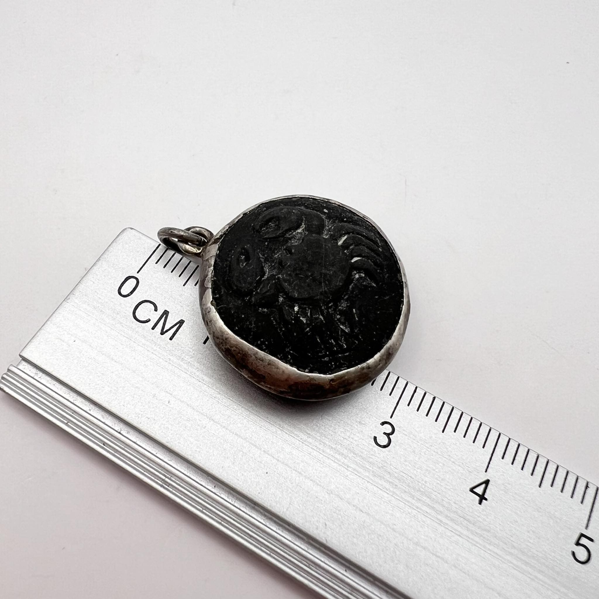 Vintage Antique Pendant Silver 800 Hand Carved Crab Volcanic Lava Size ONE SIZE - 4 Thumbnail