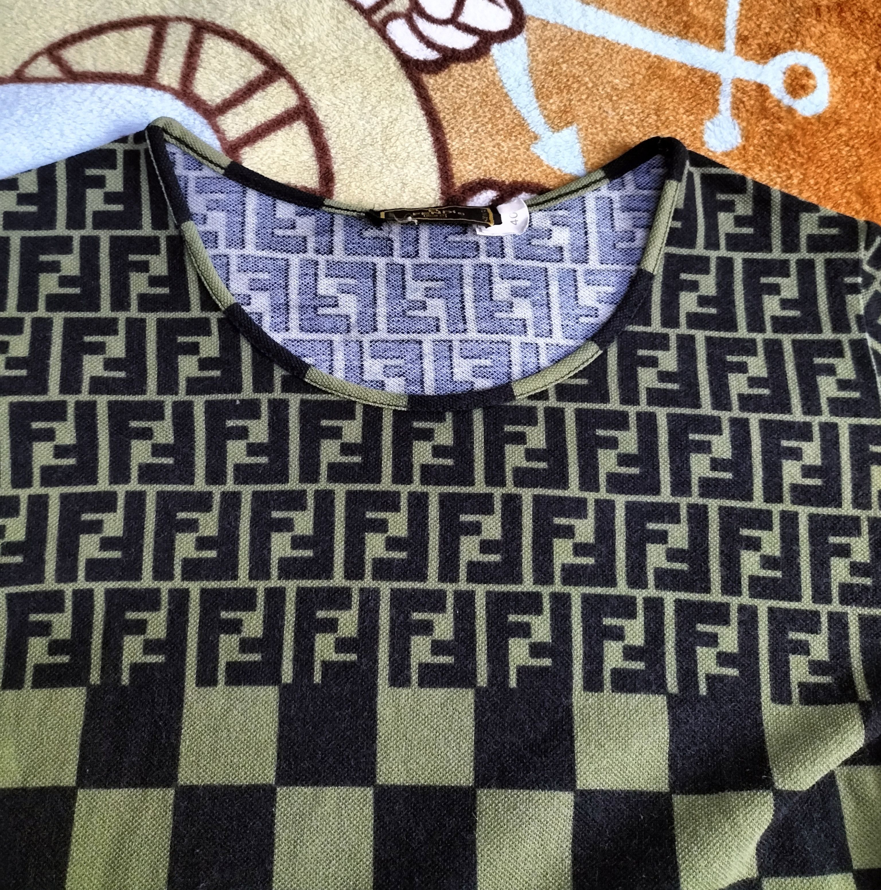 Fendi Authentic Fendi monogram Tshirt Size S / US 4 / IT 40 - 4 Thumbnail